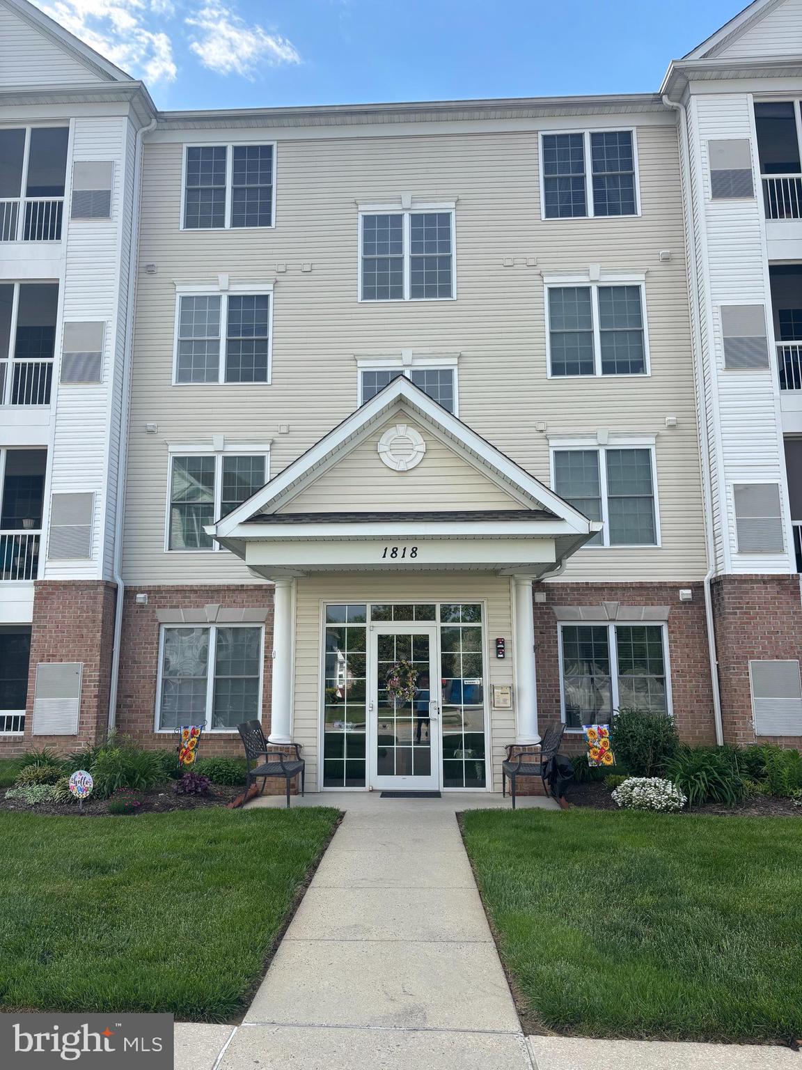 Spacious third floor 55+ two bedroom, two bath condo conveniently located in Bel Air located near everything you need.  Shopping, dining, and medical facilities are a short distance away. This unit has a storage area on the interior and a detached garage (1 car) located steps outside the building.  The floors are new and its move in ready. This unit has an open space feel with a walk-in closet in the main bedroom. Call me today for a private showing.