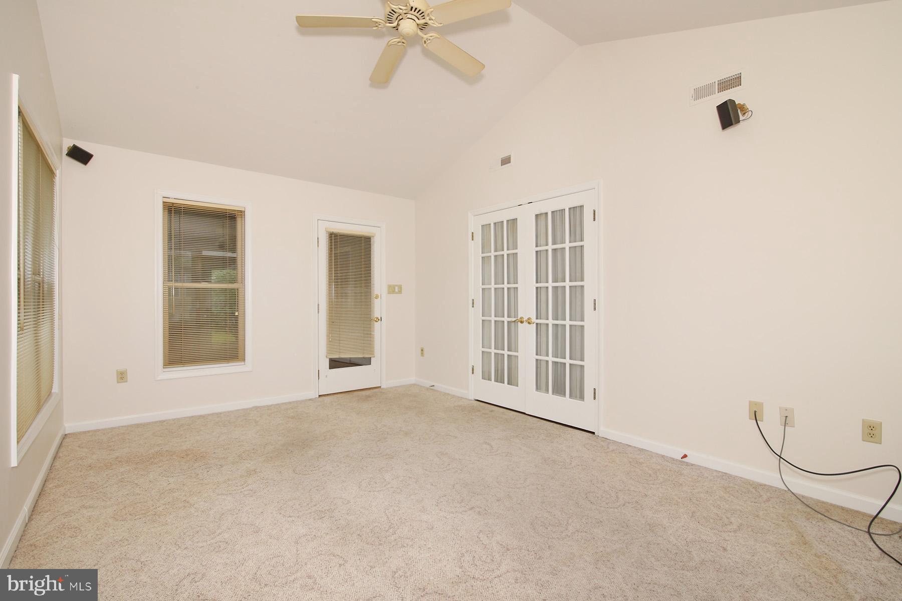 ARBOR GATE - Residential