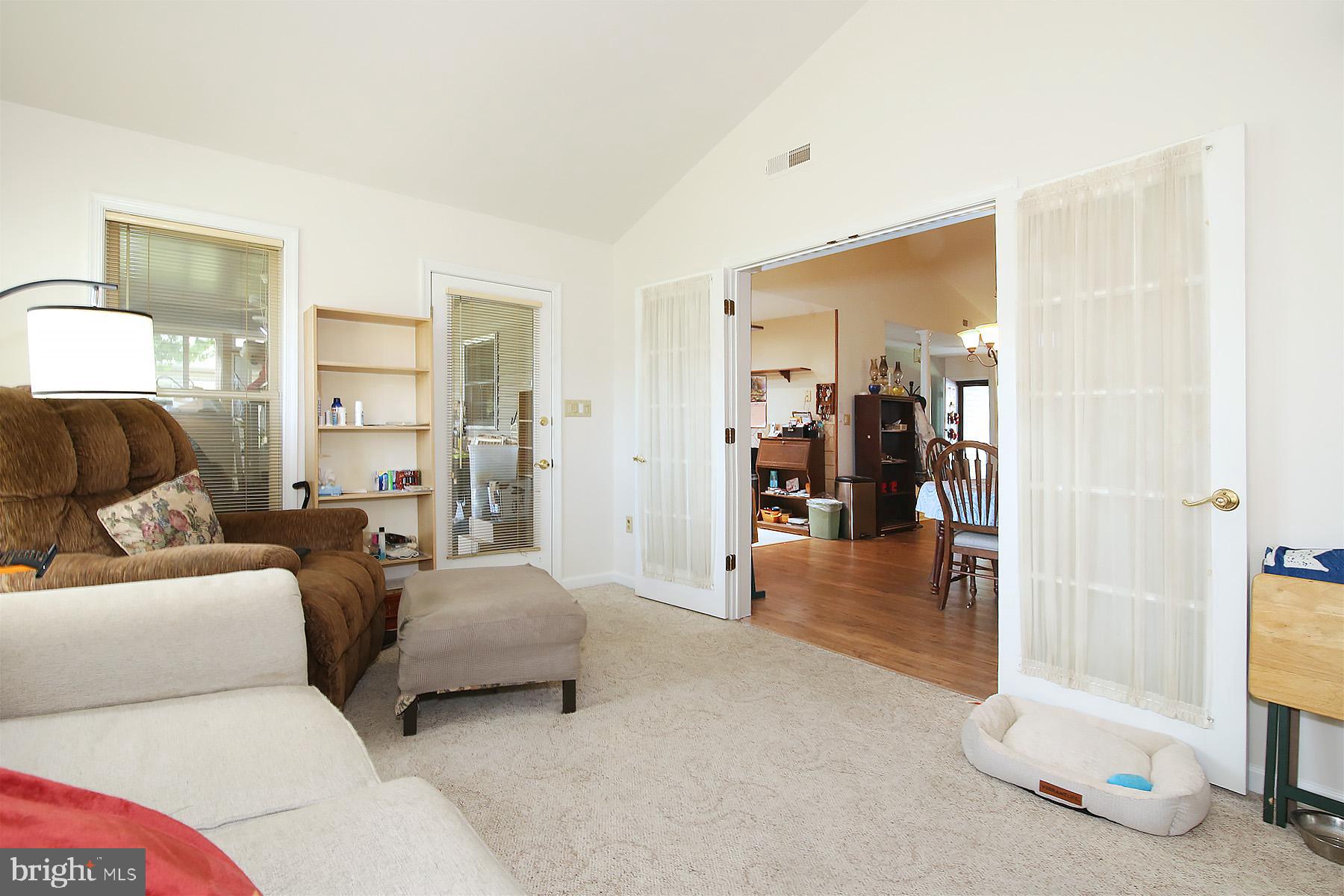ARBOR GATE - Residential