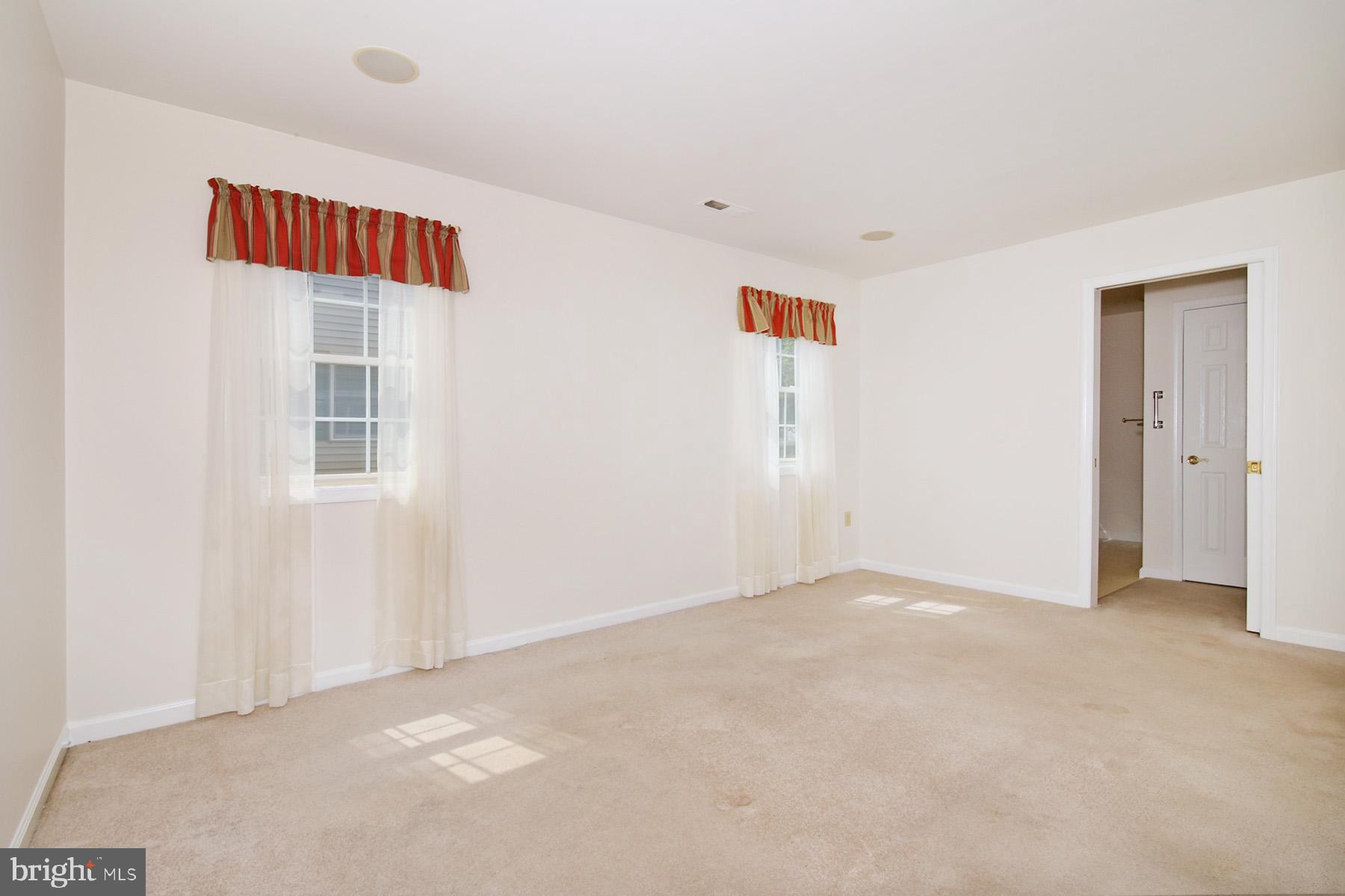 ARBOR GATE - Residential