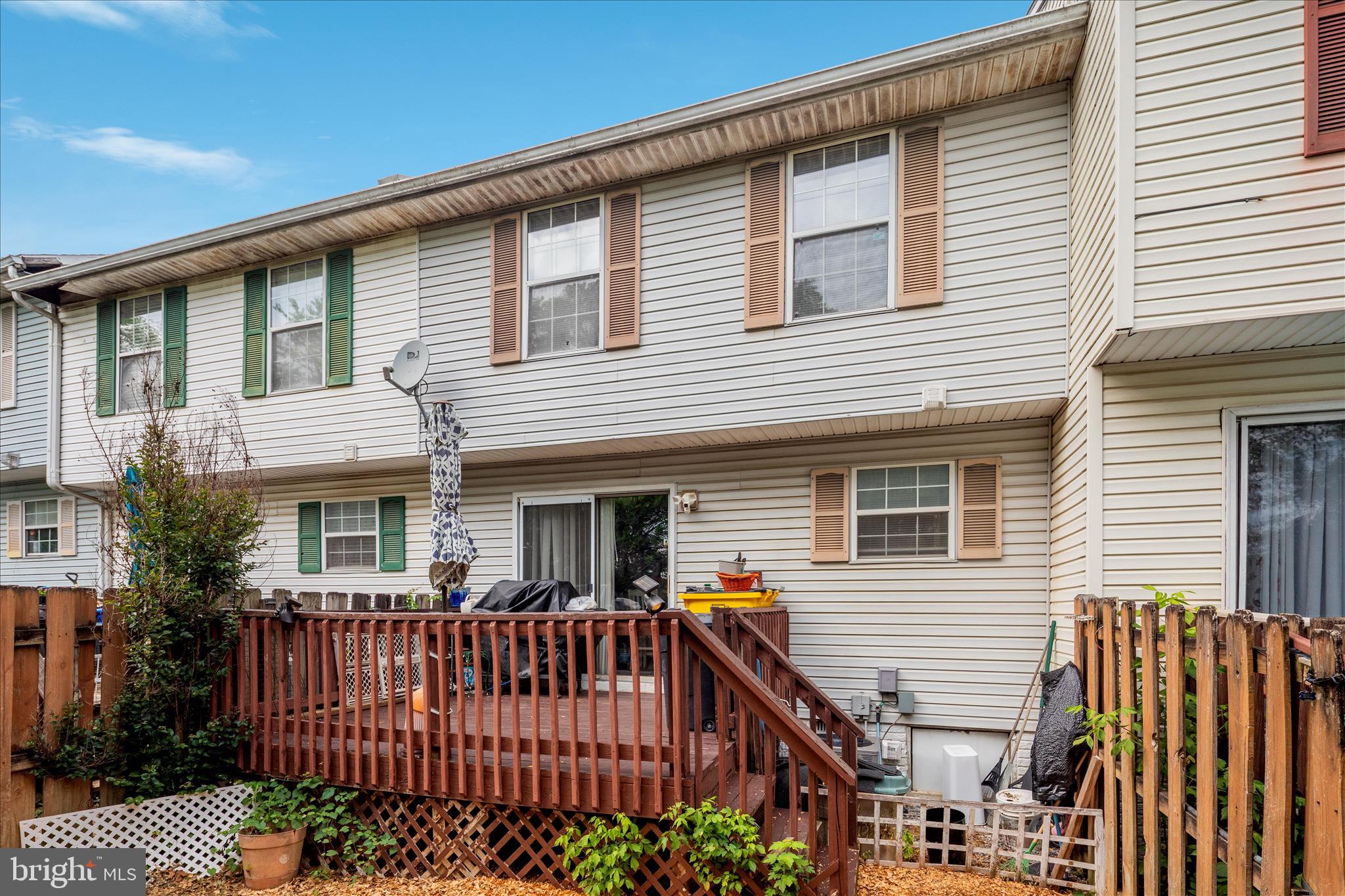 MUSSELMAN SQUARE - Residential