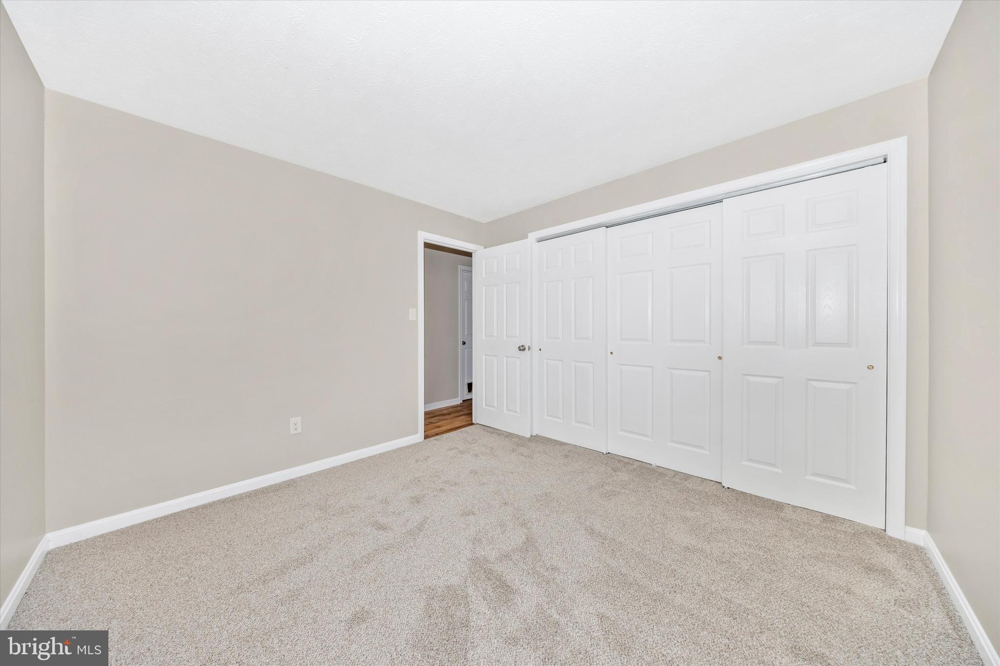AVONDALE CONDOMINIUM - Residential