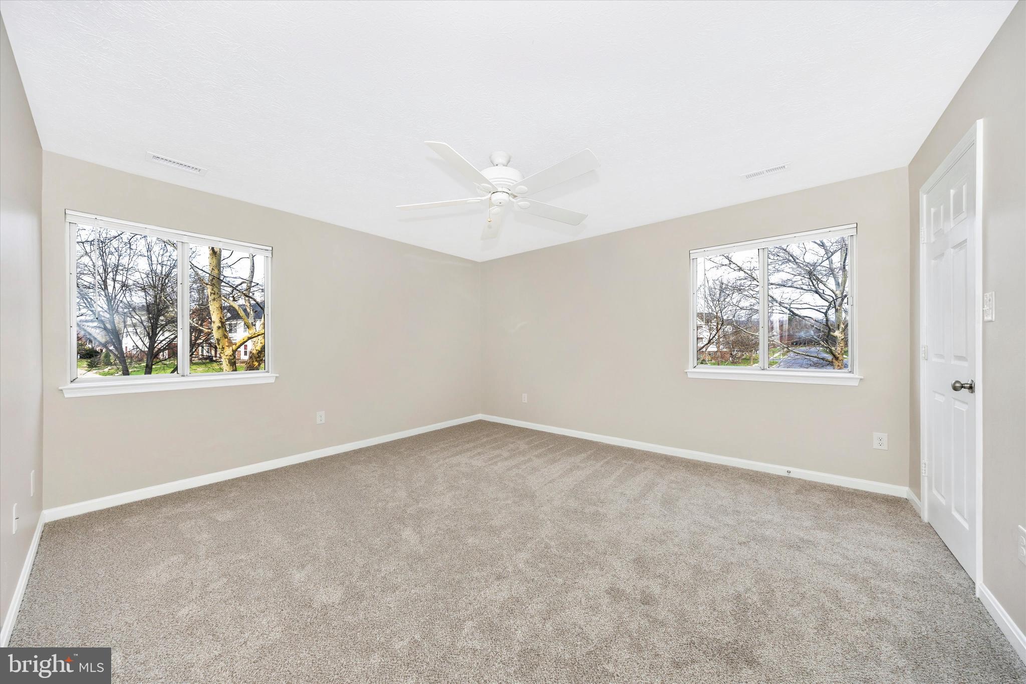 AVONDALE CONDOMINIUM - Residential
