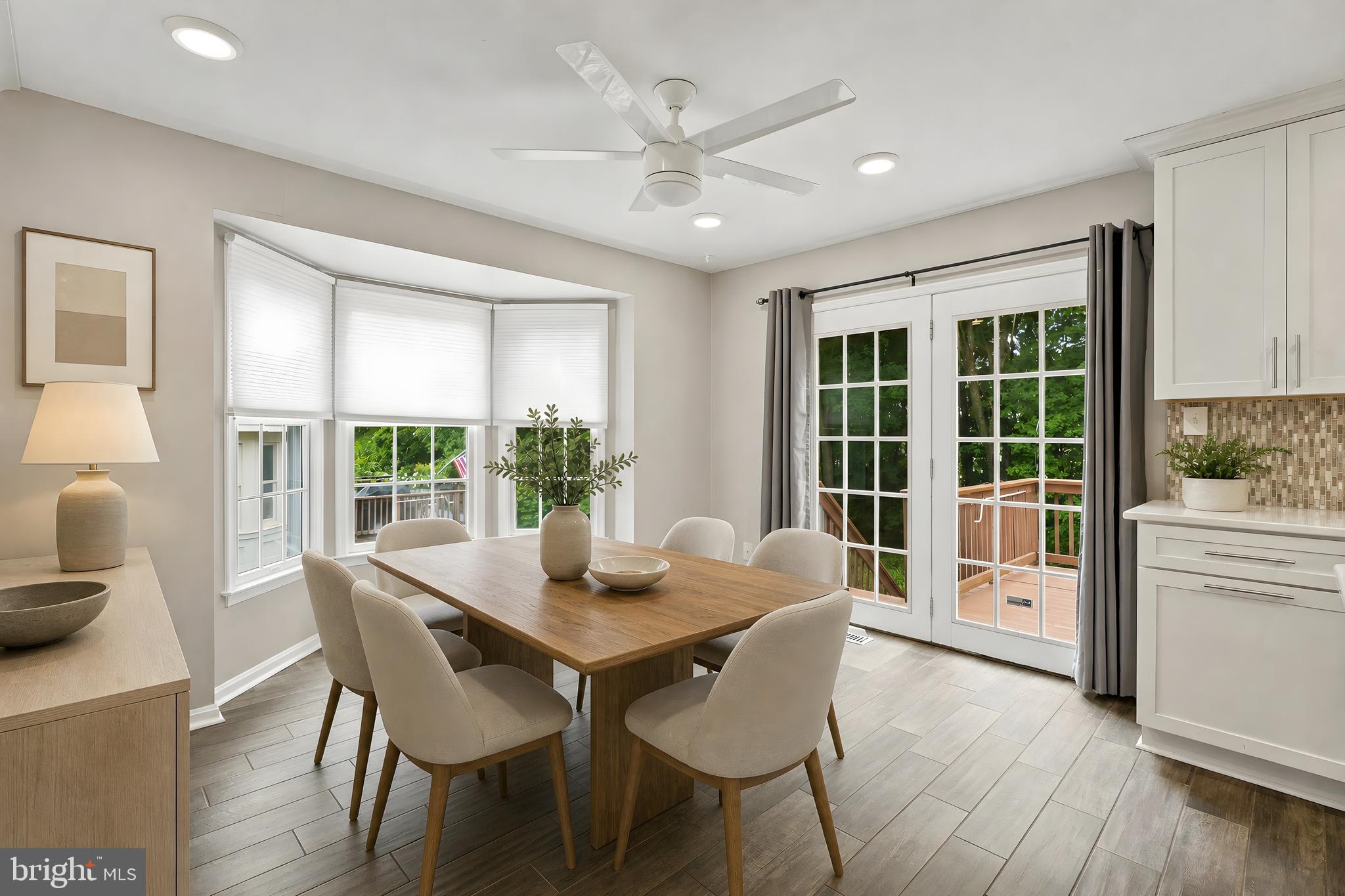 HUNTERS RUN - Residential