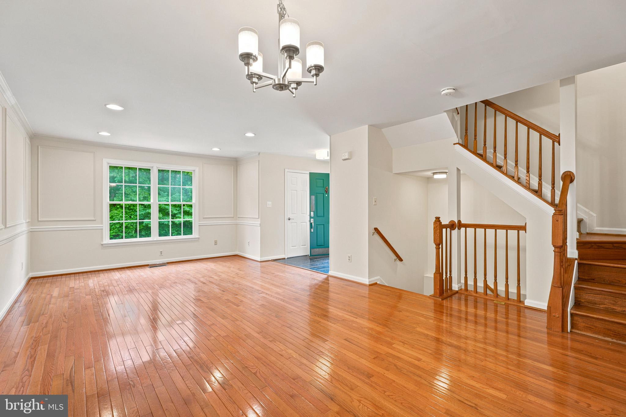 HUNTERS RUN - Residential