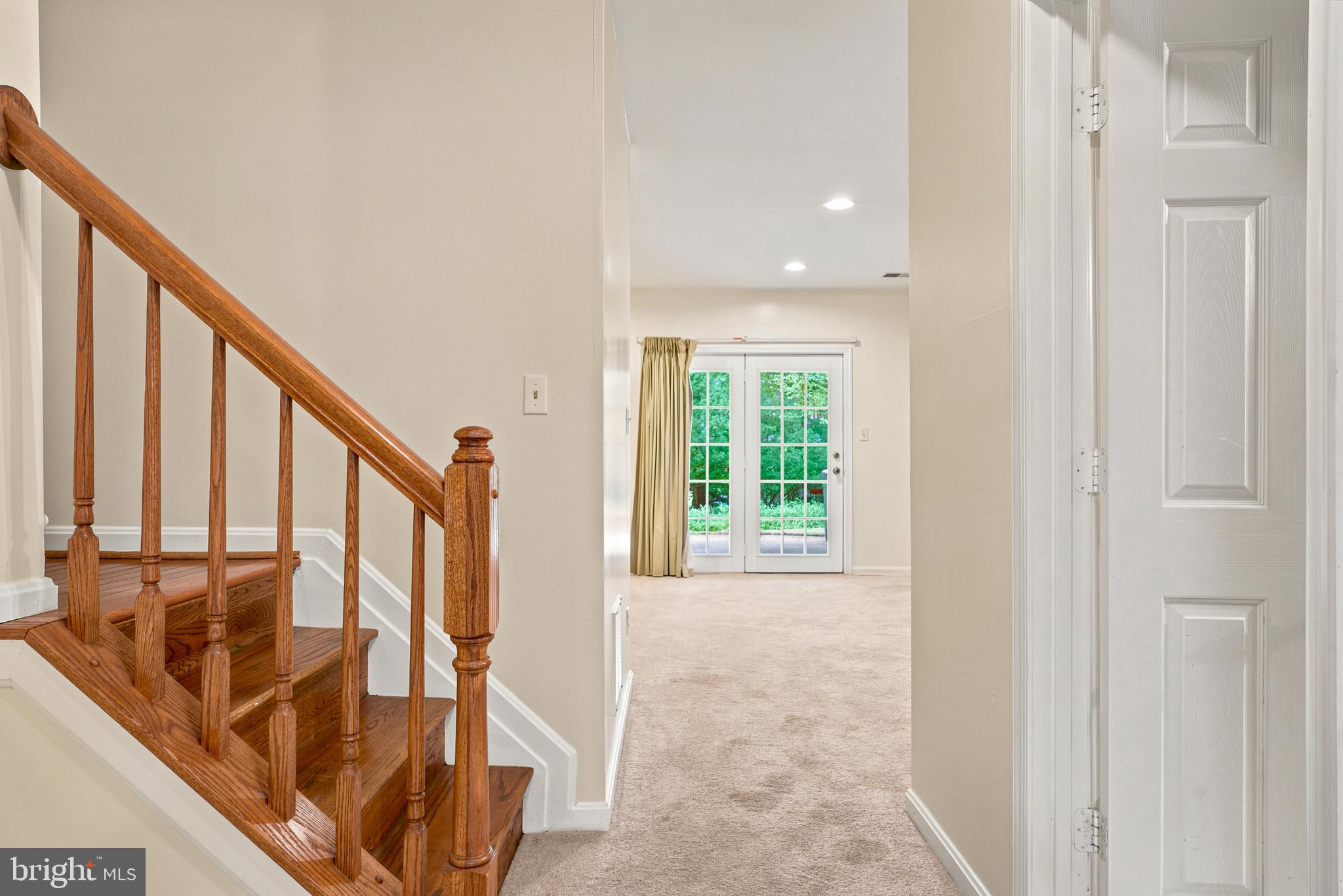 HUNTERS RUN - Residential