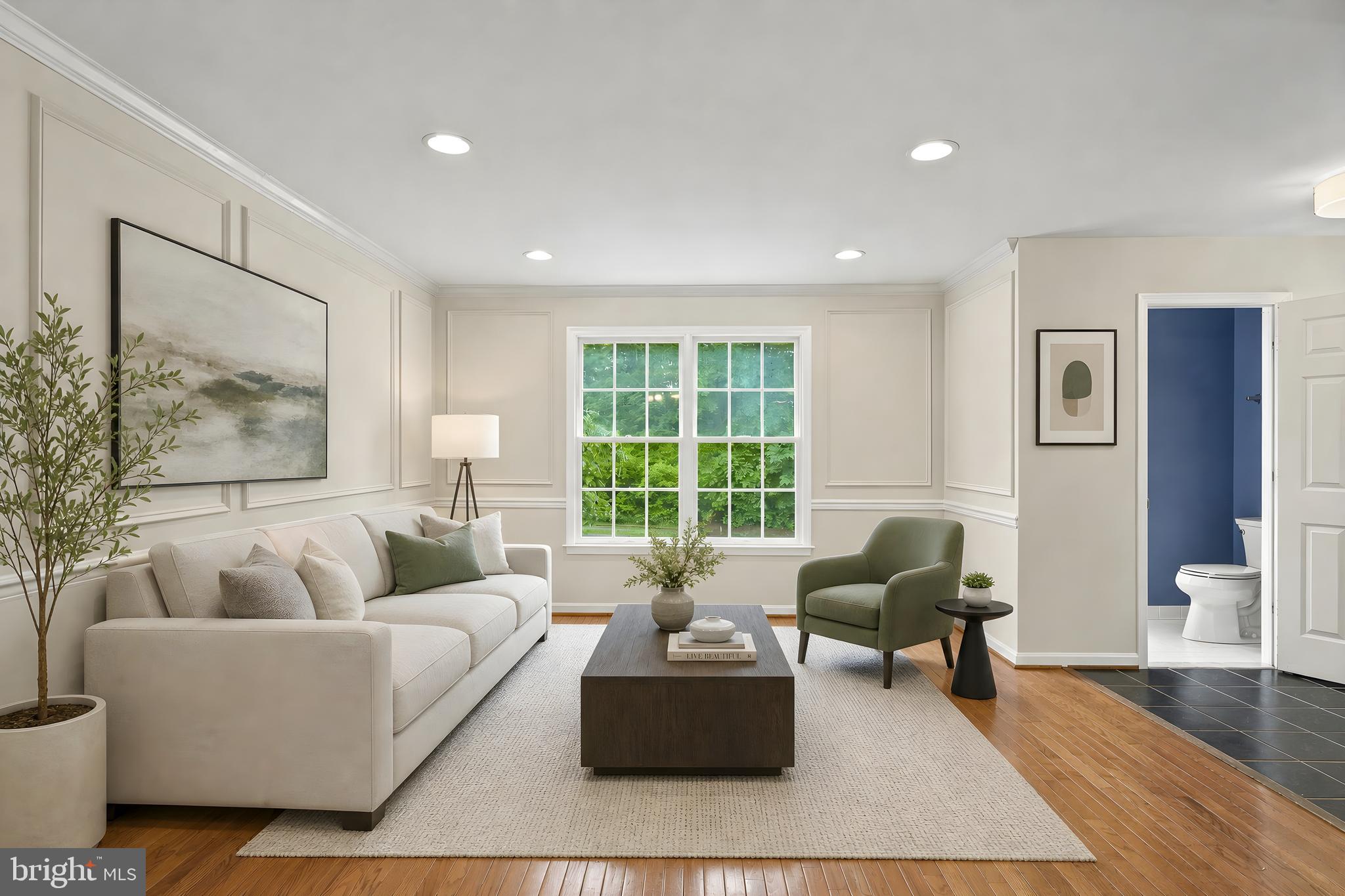HUNTERS RUN - Residential