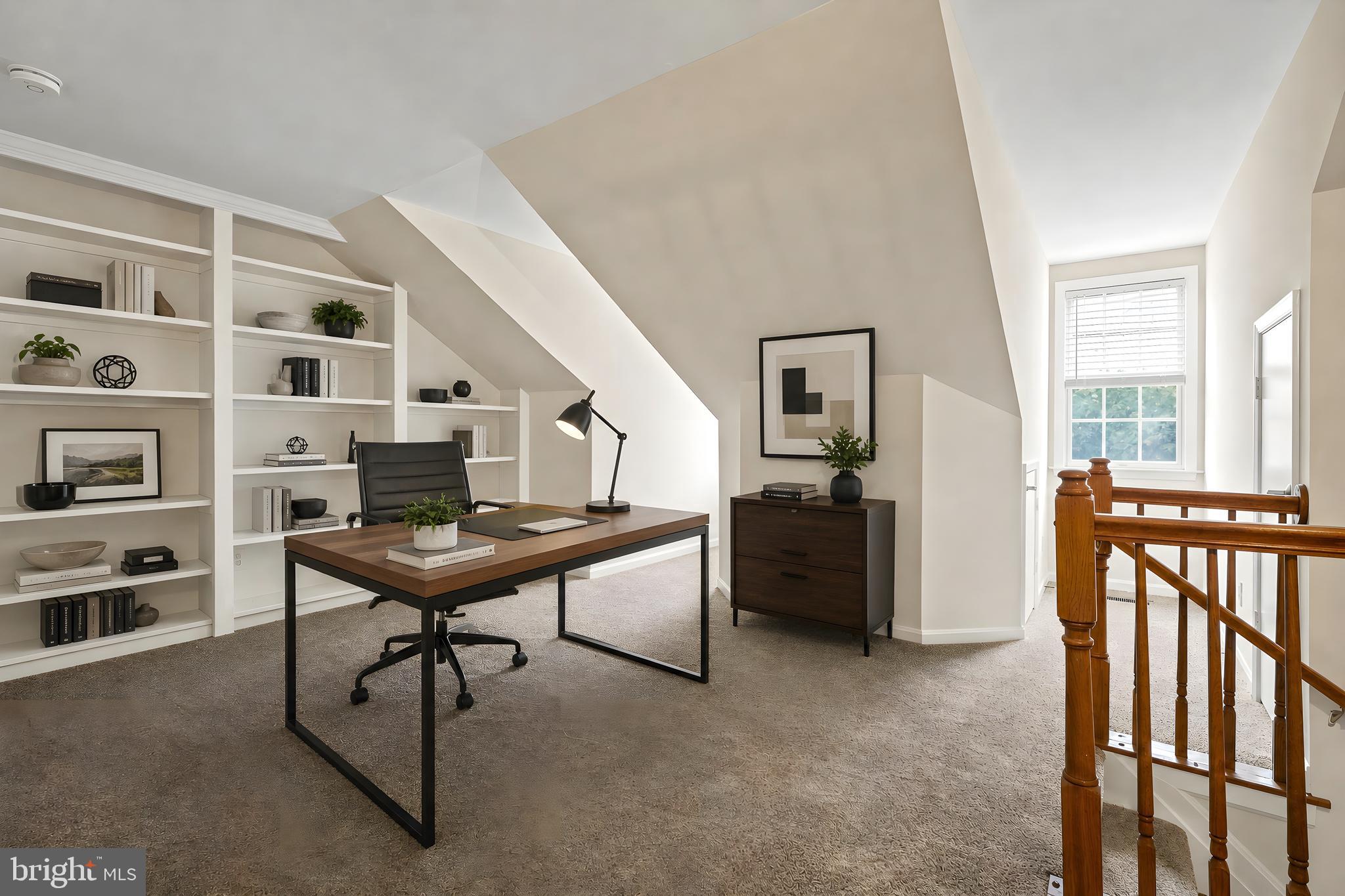 HUNTERS RUN - Residential