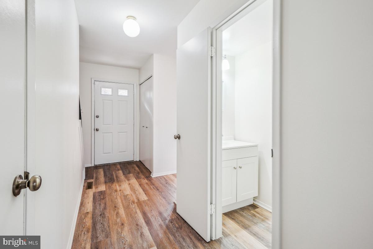 DREXEL WOODS - Residential Lease