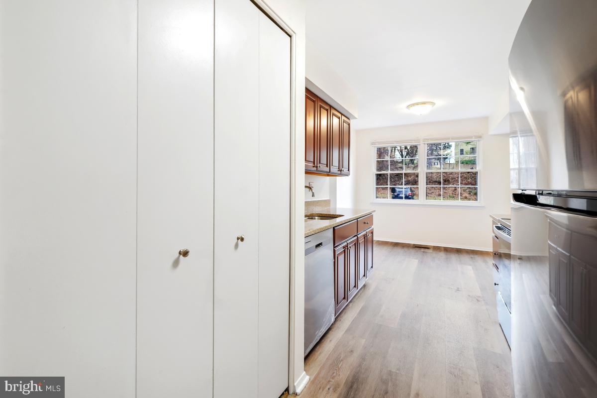 DREXEL WOODS - Residential Lease
