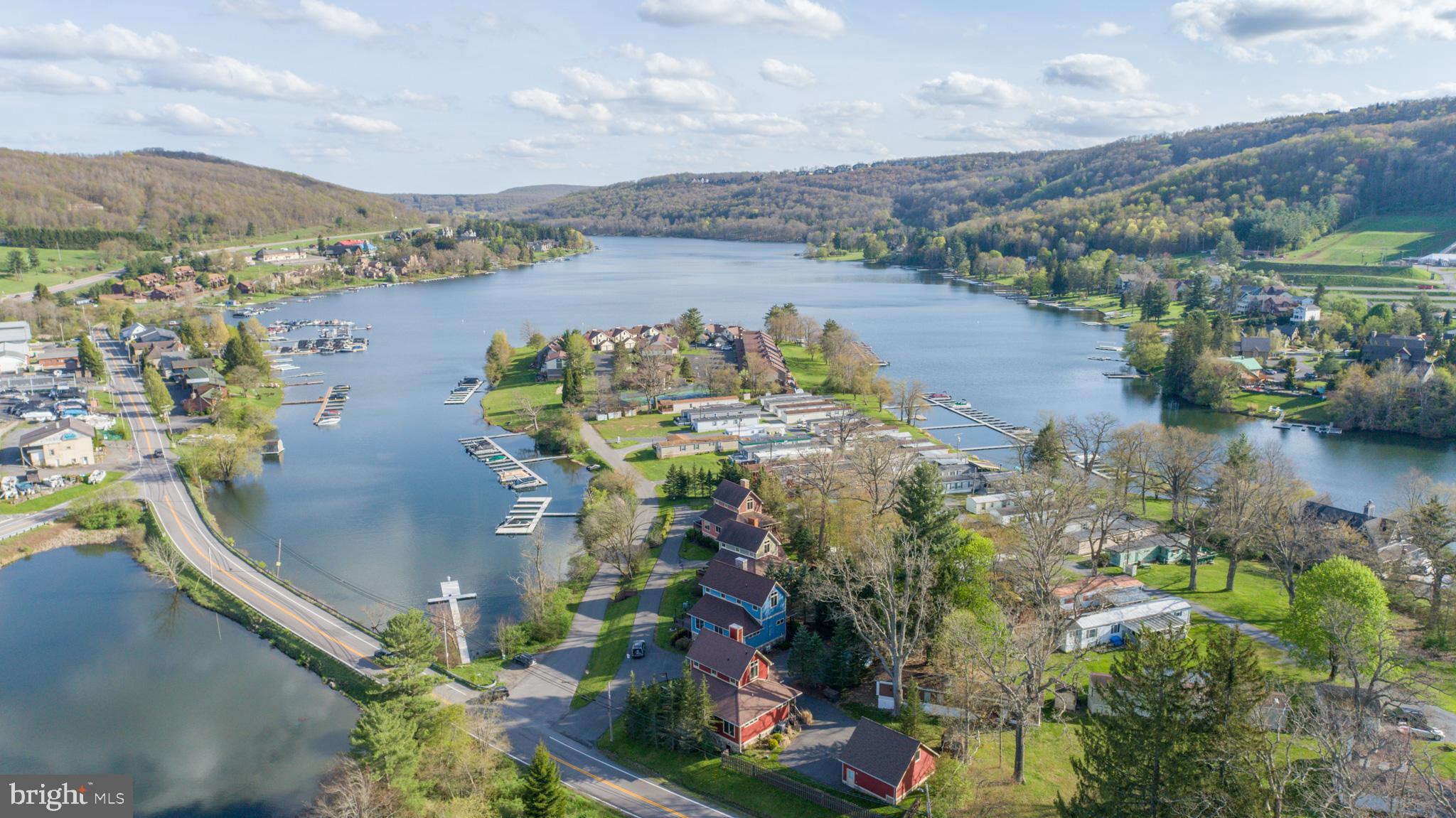 WALTONS LANDING - Residential