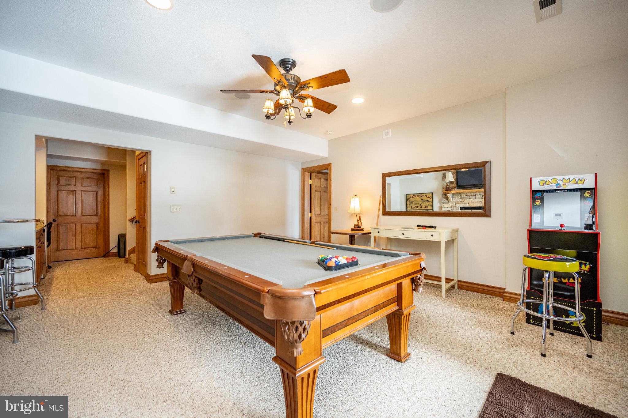 WALTONS LANDING - Residential