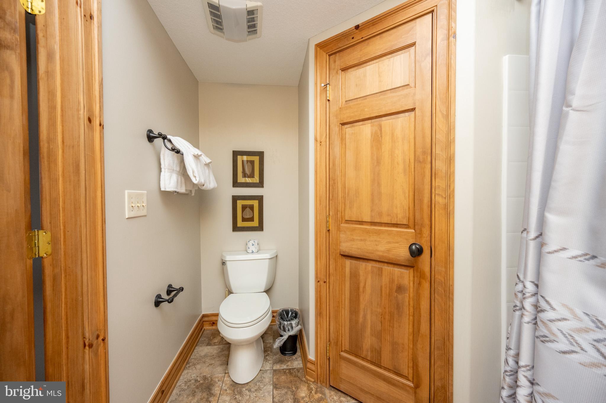 WALTONS LANDING - Residential