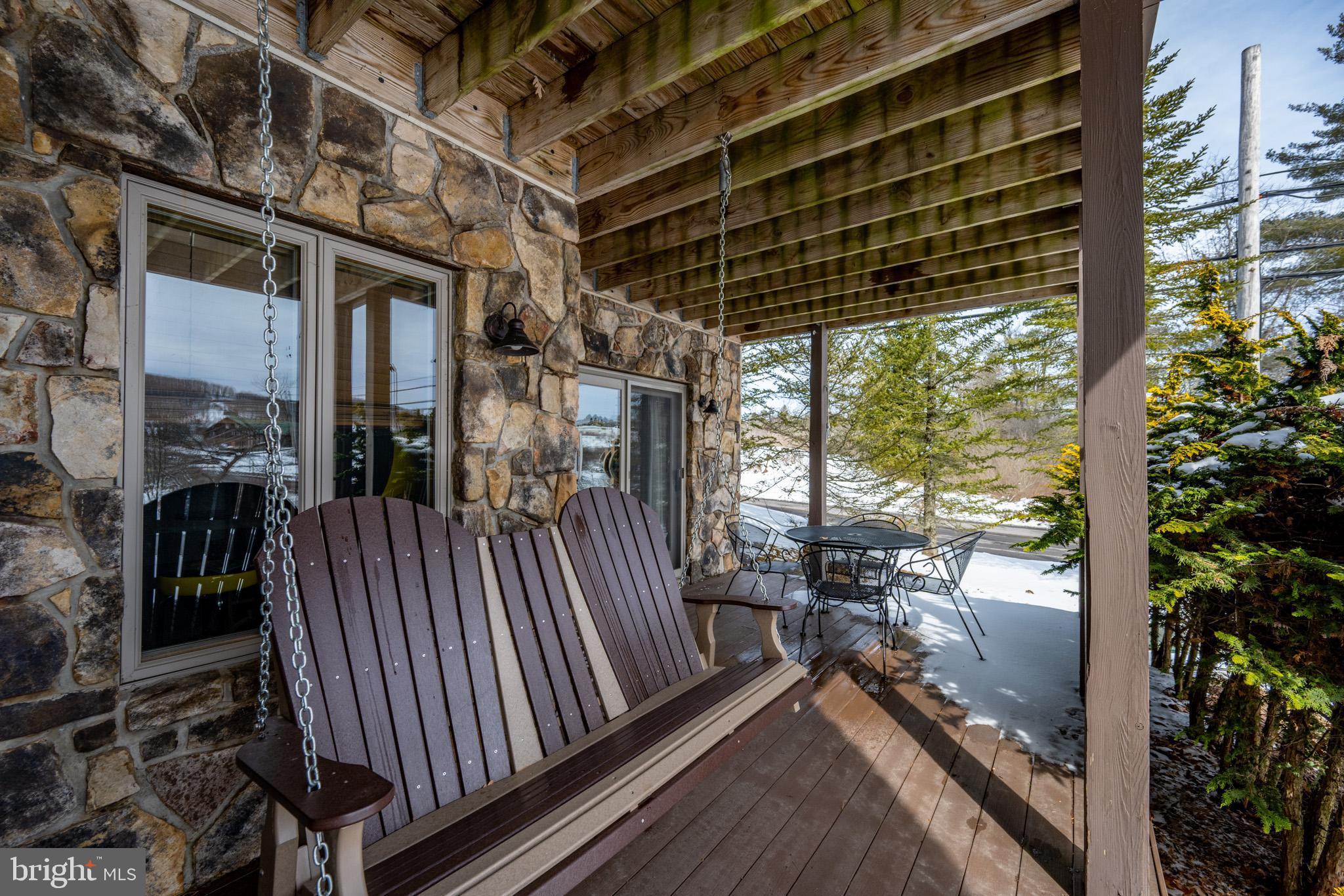WALTONS LANDING - Residential
