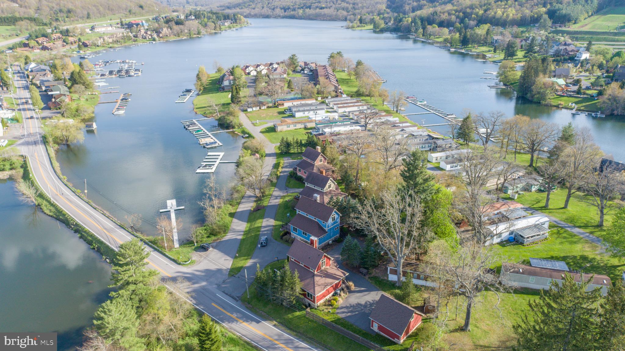 WALTONS LANDING - Residential