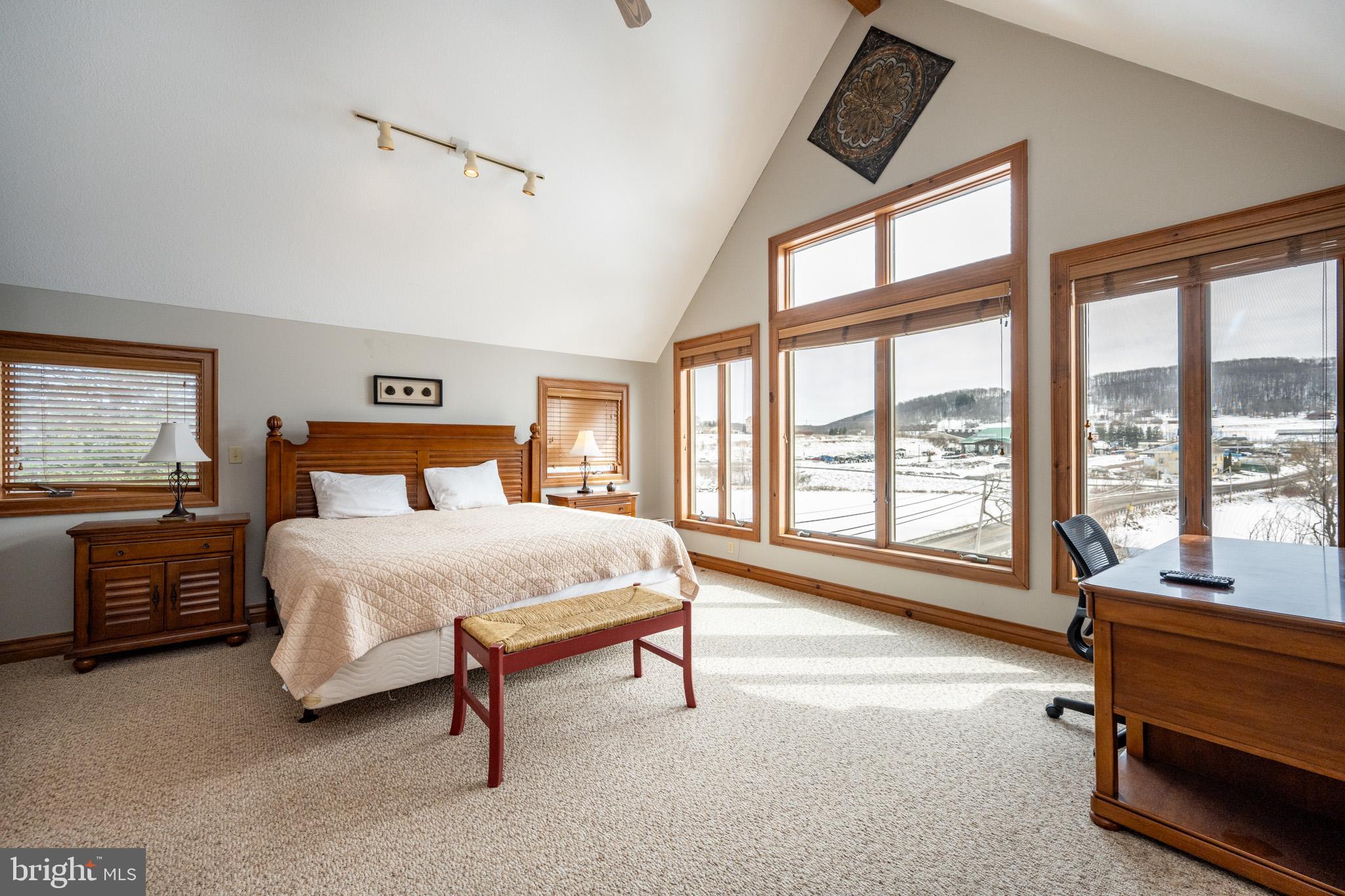 WALTONS LANDING - Residential