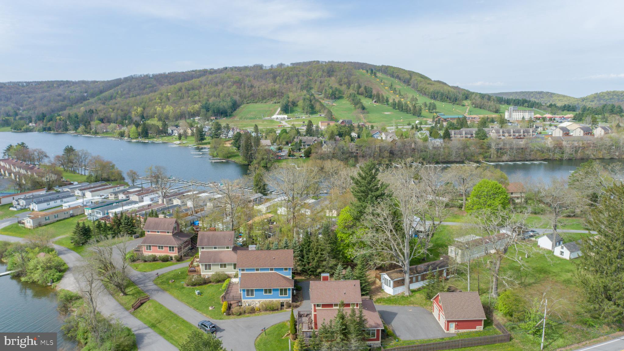 WALTONS LANDING - Residential