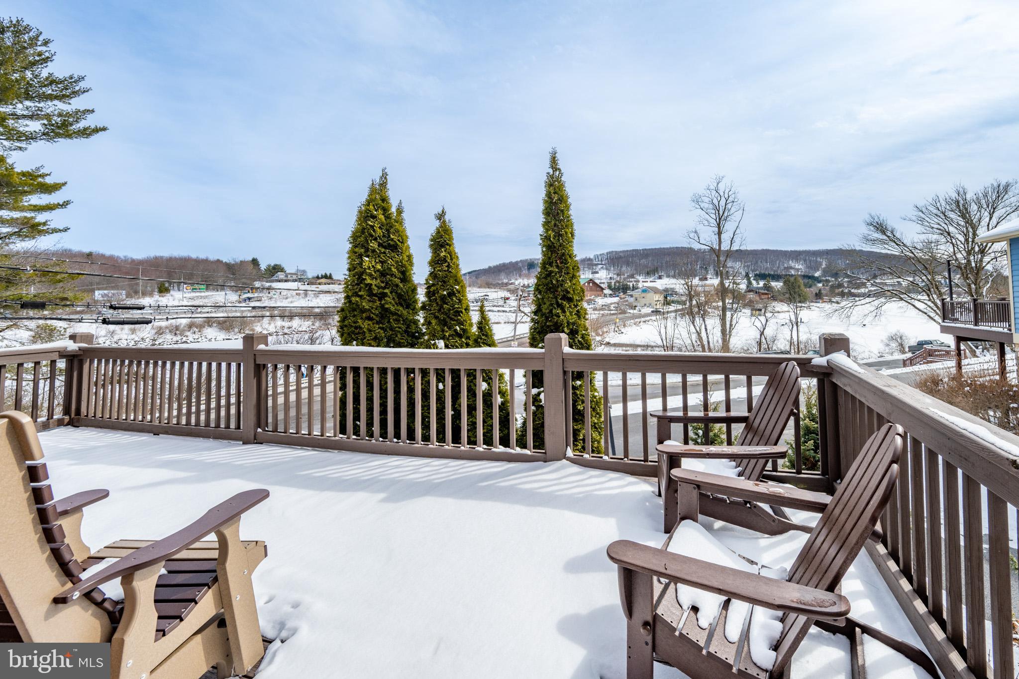 WALTONS LANDING - Residential