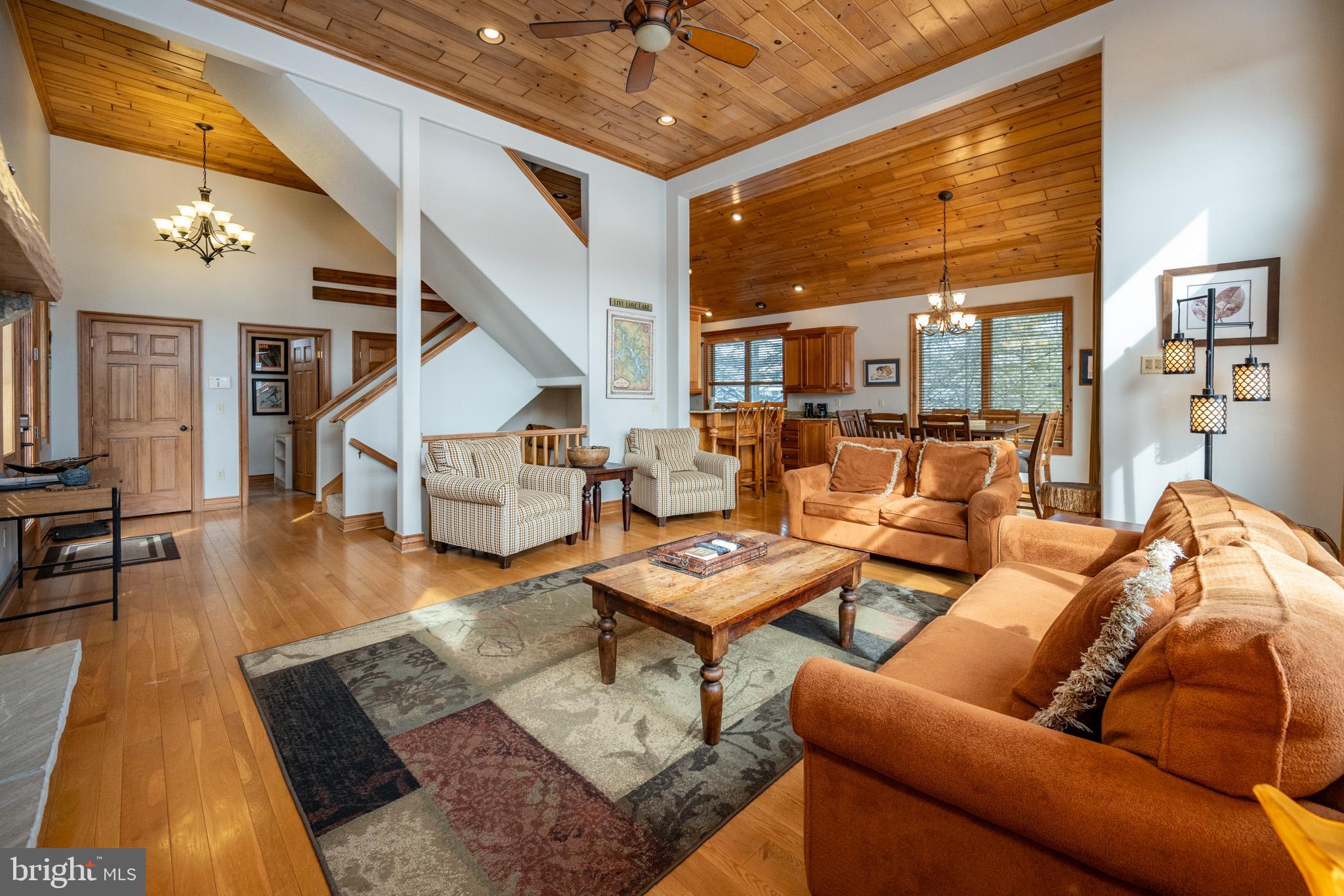 WALTONS LANDING - Residential