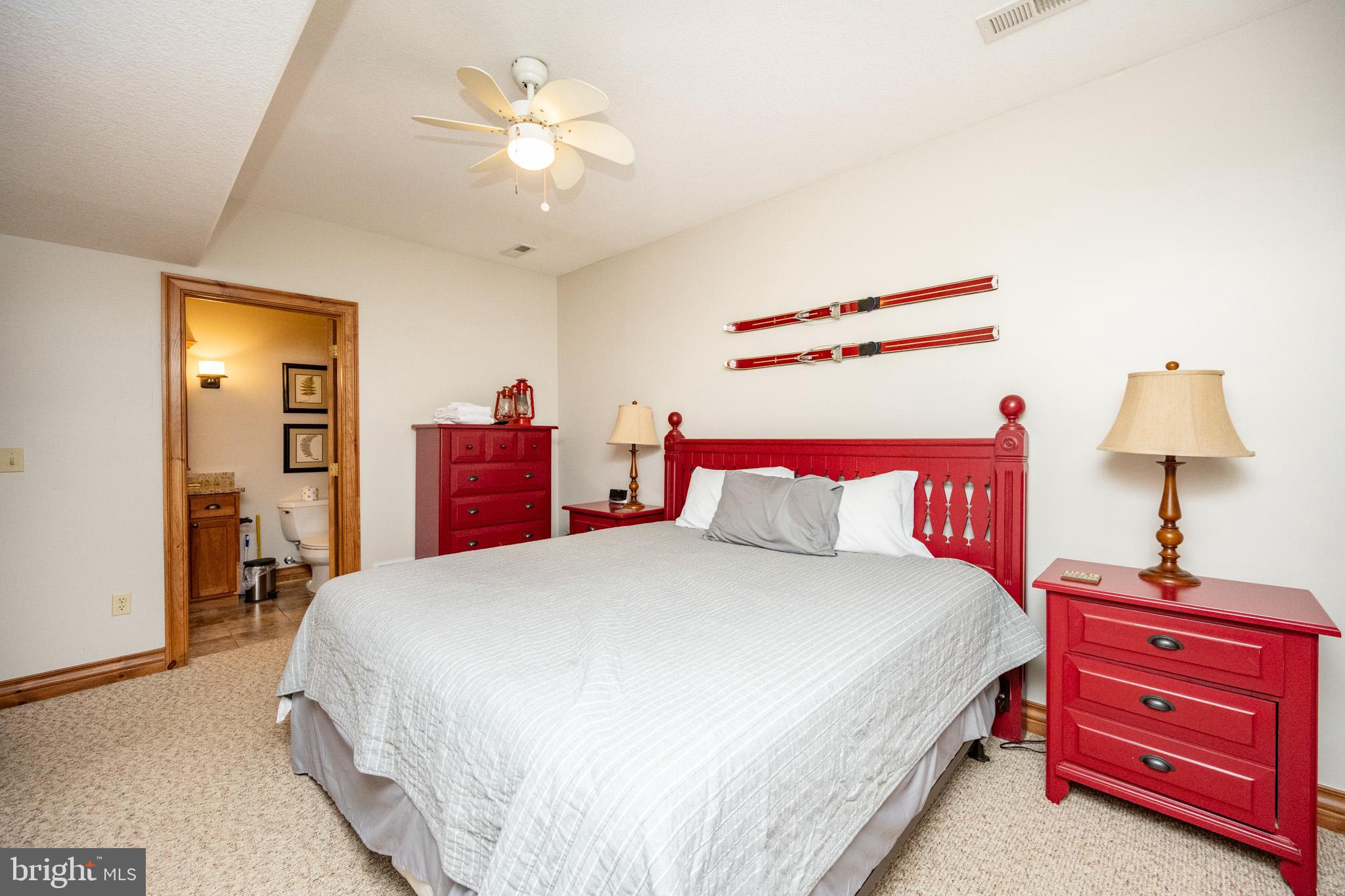 WALTONS LANDING - Residential