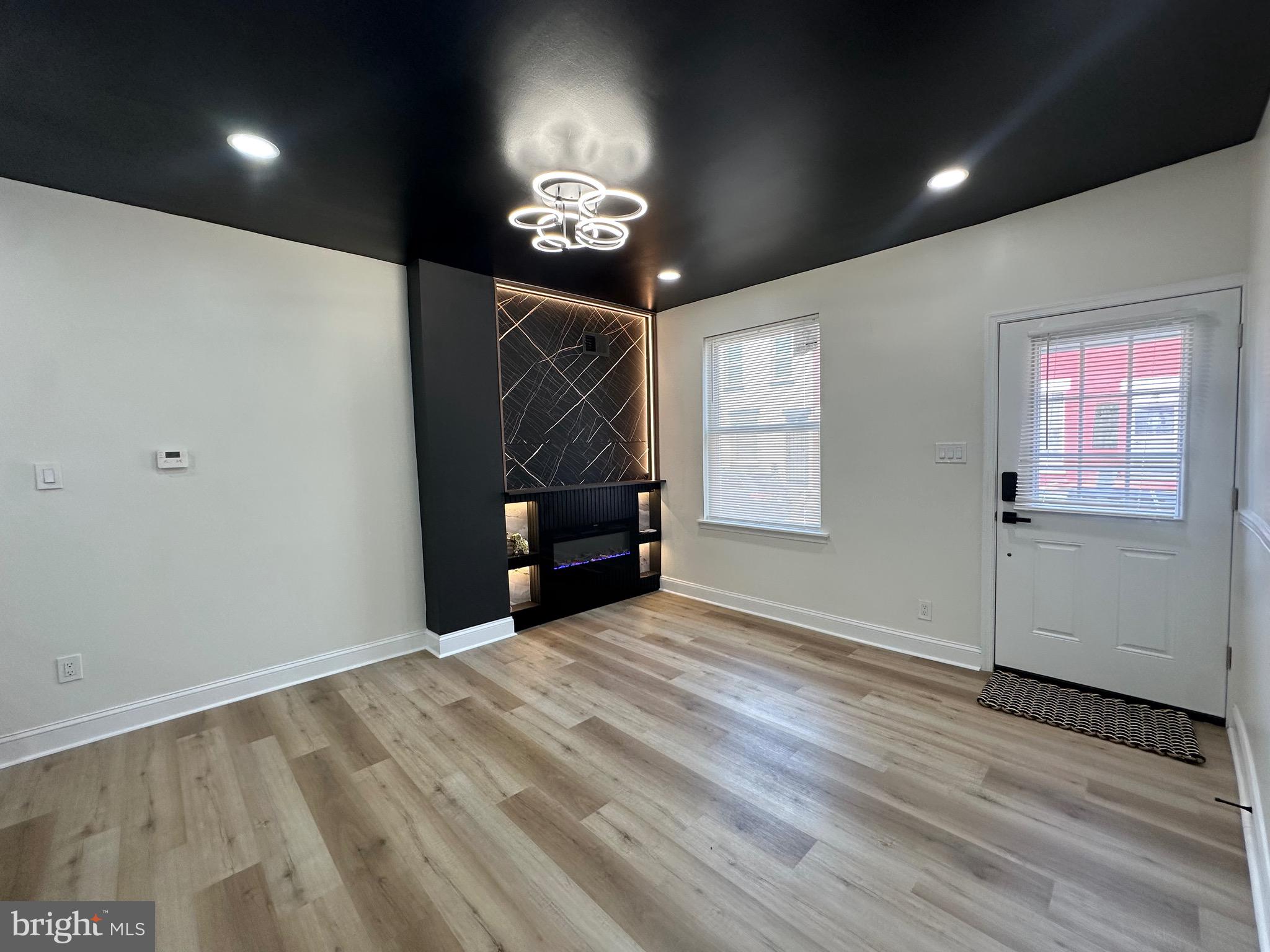 ALLEGHENY WEST - Residential