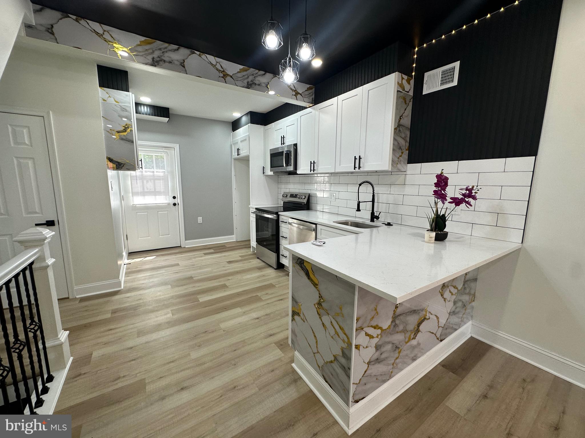 ALLEGHENY WEST - Residential