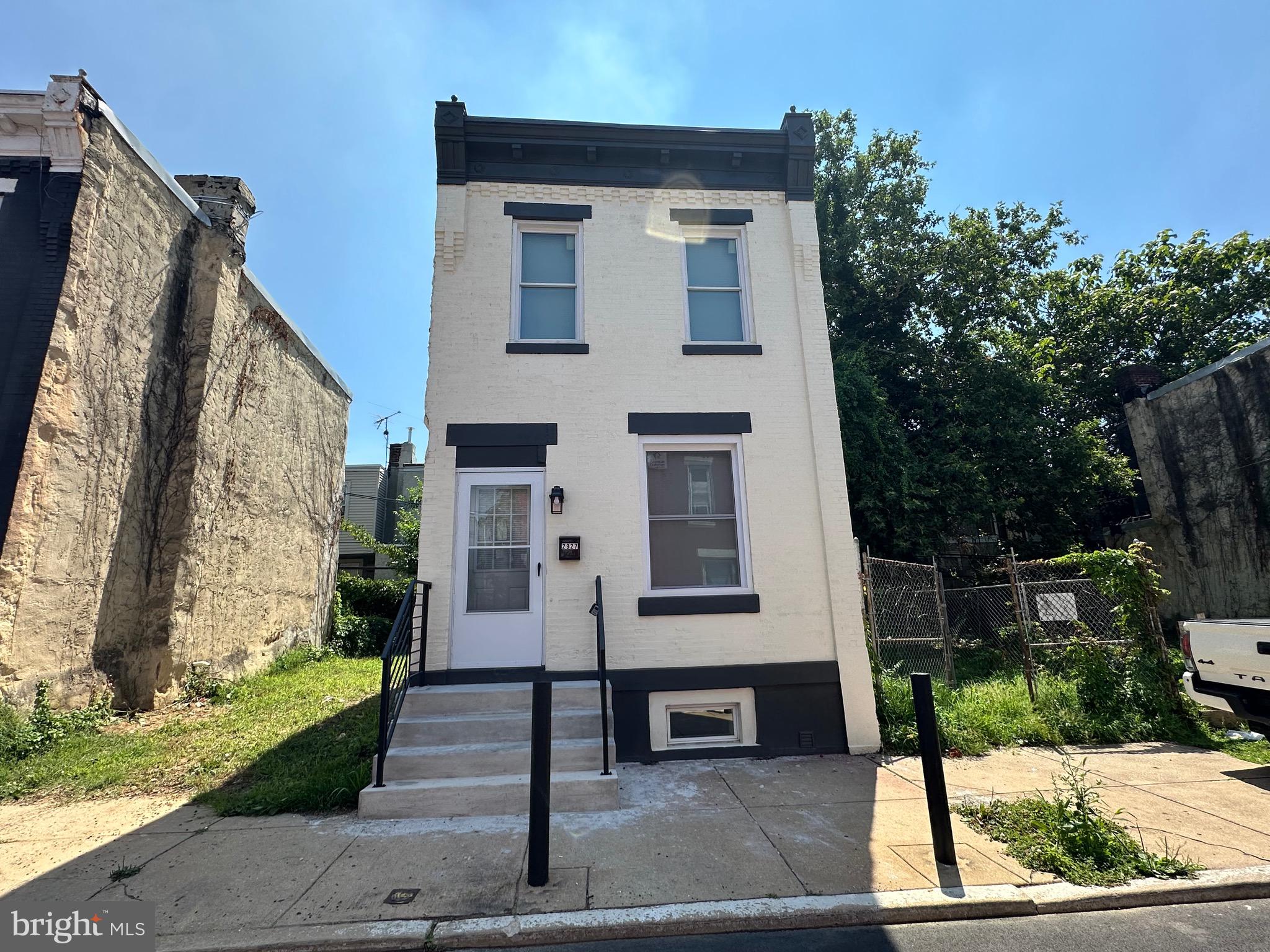 ALLEGHENY WEST - Residential