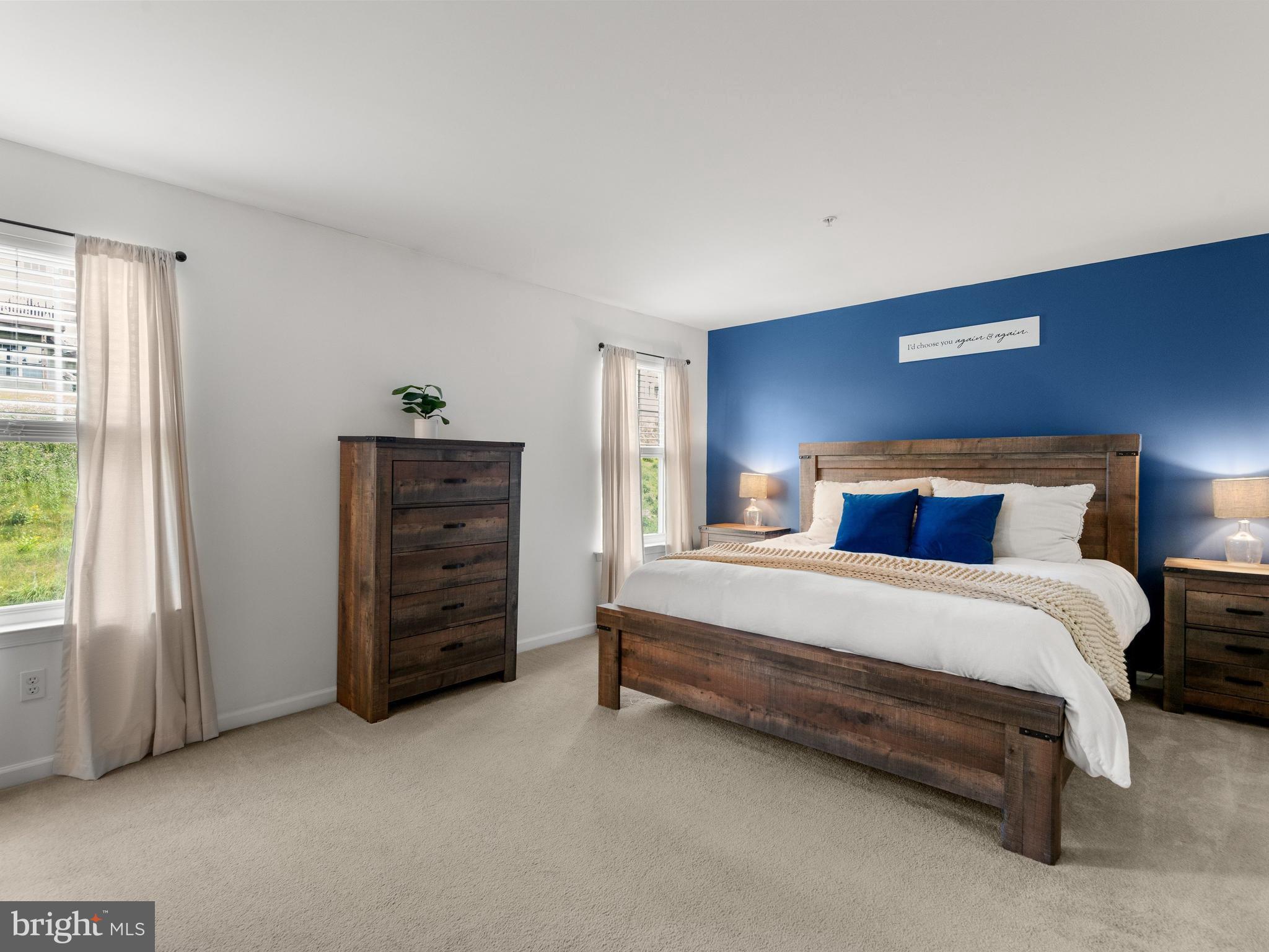 MEWS AT BAILEY STATION - Residential