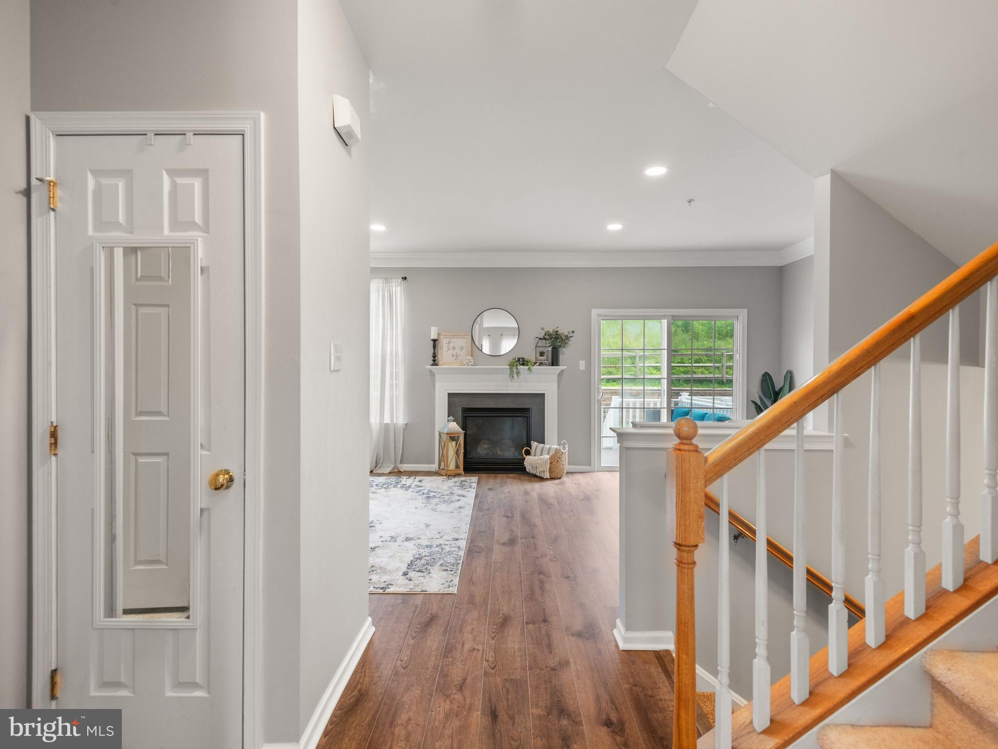 MEWS AT BAILEY STATION - Residential
