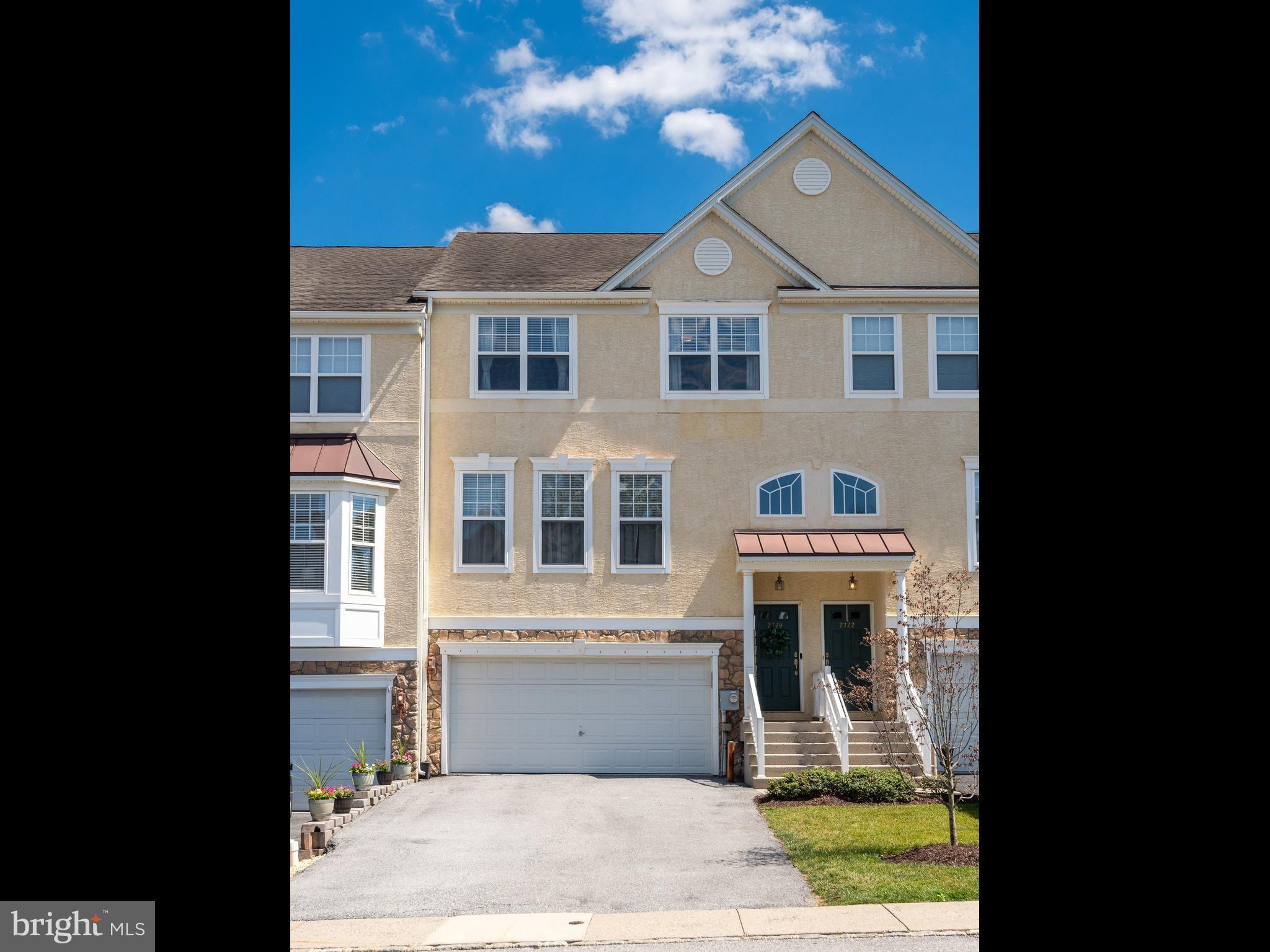 MEWS AT BAILEY STATION - Residential