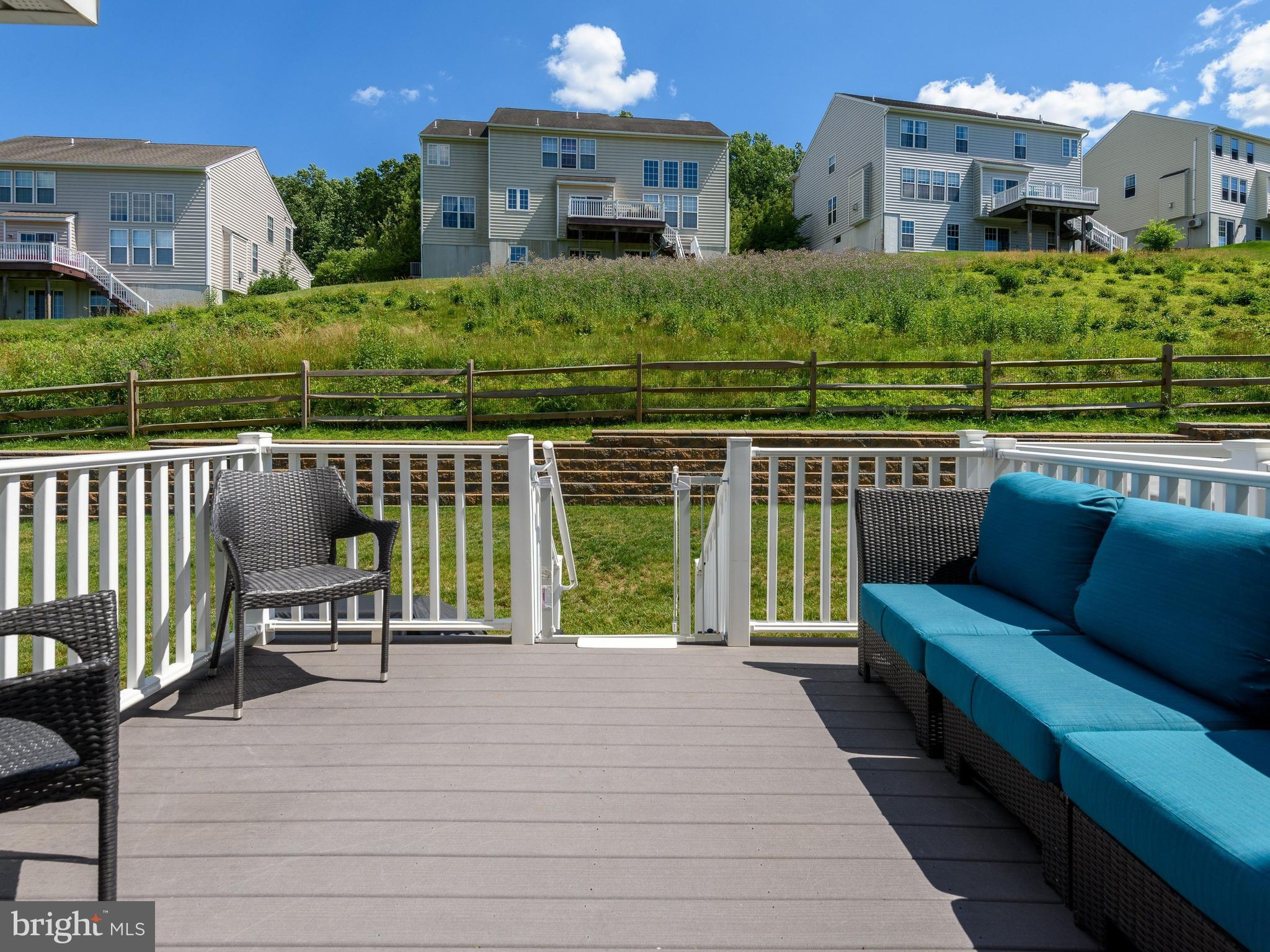 MEWS AT BAILEY STATION - Residential