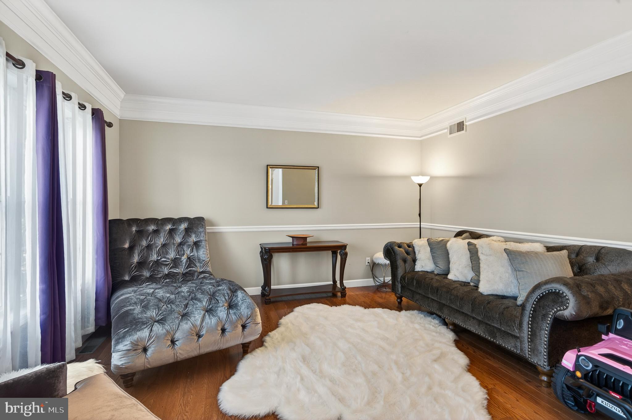 COUNTRY CLUB ESTAT - Residential