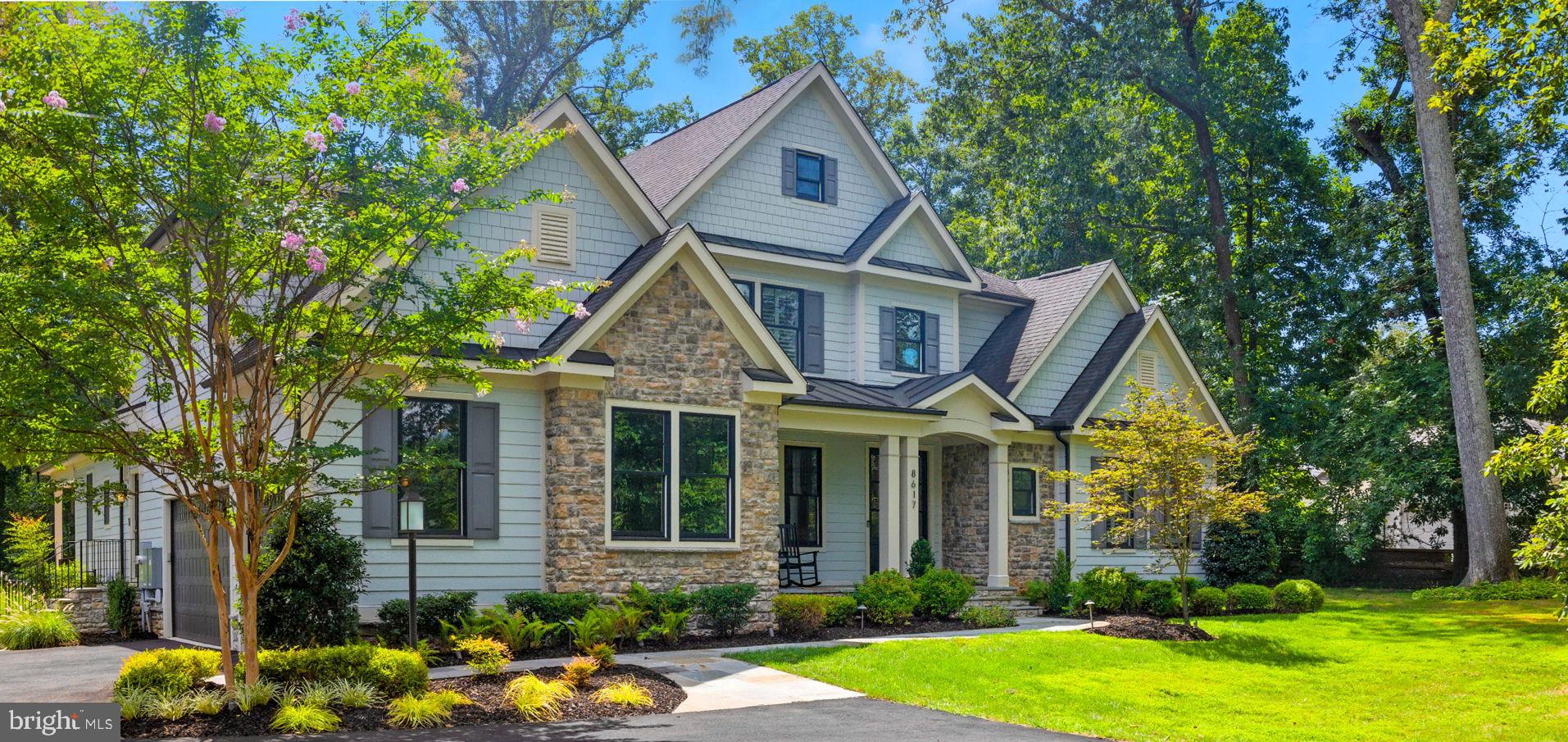 WOODSIDE ESTATES - Residential