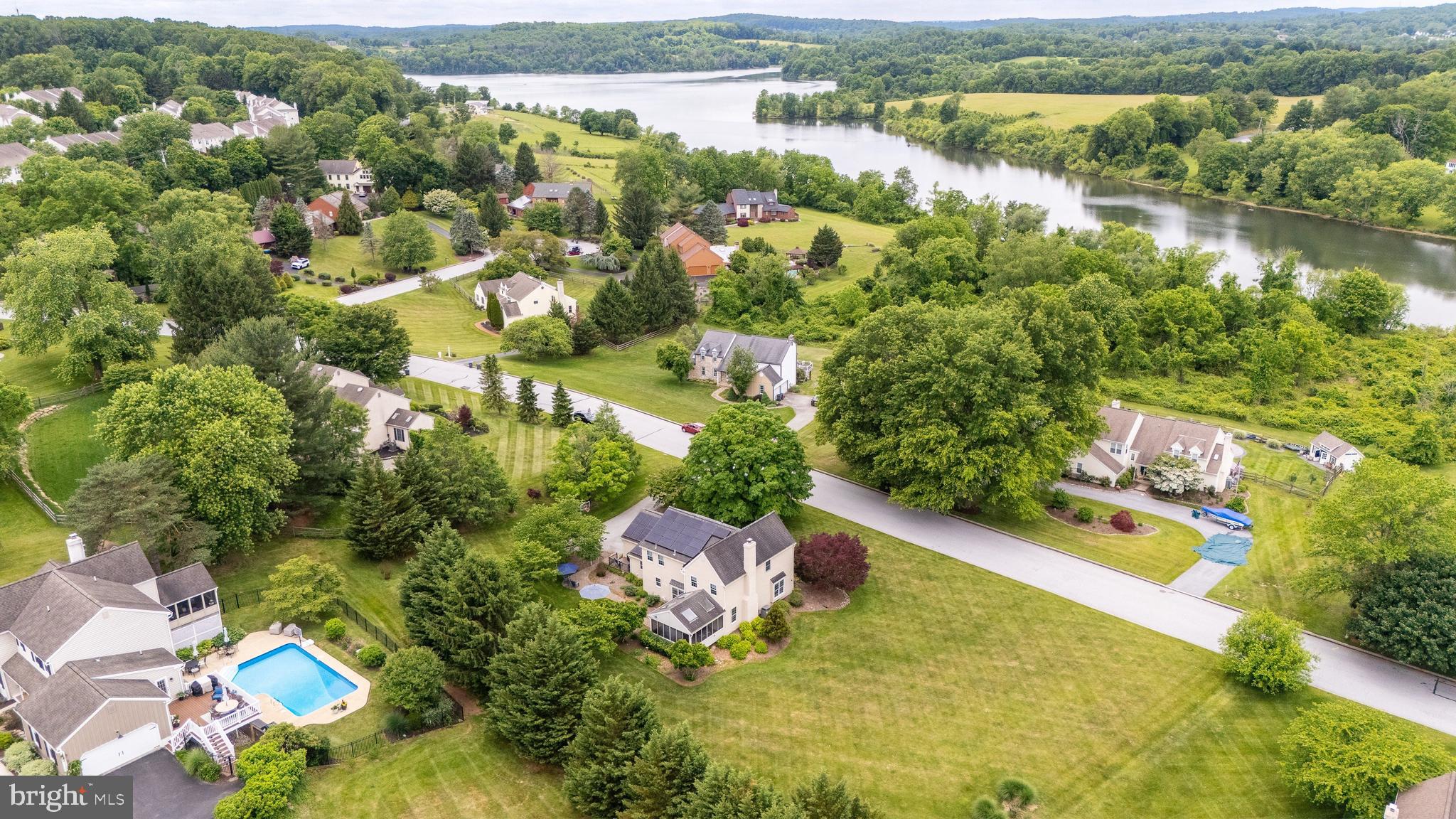HERON HILL - Residential