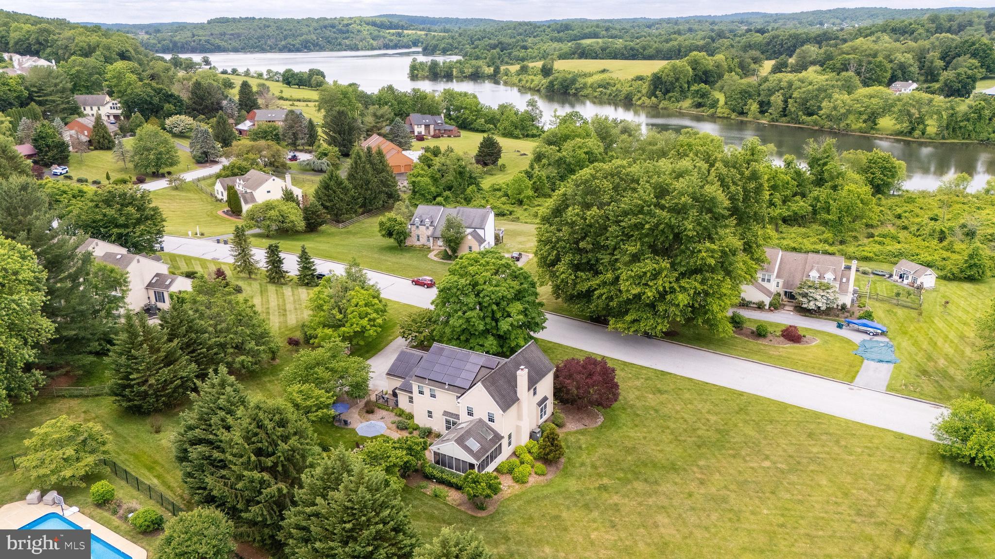 HERON HILL - Residential