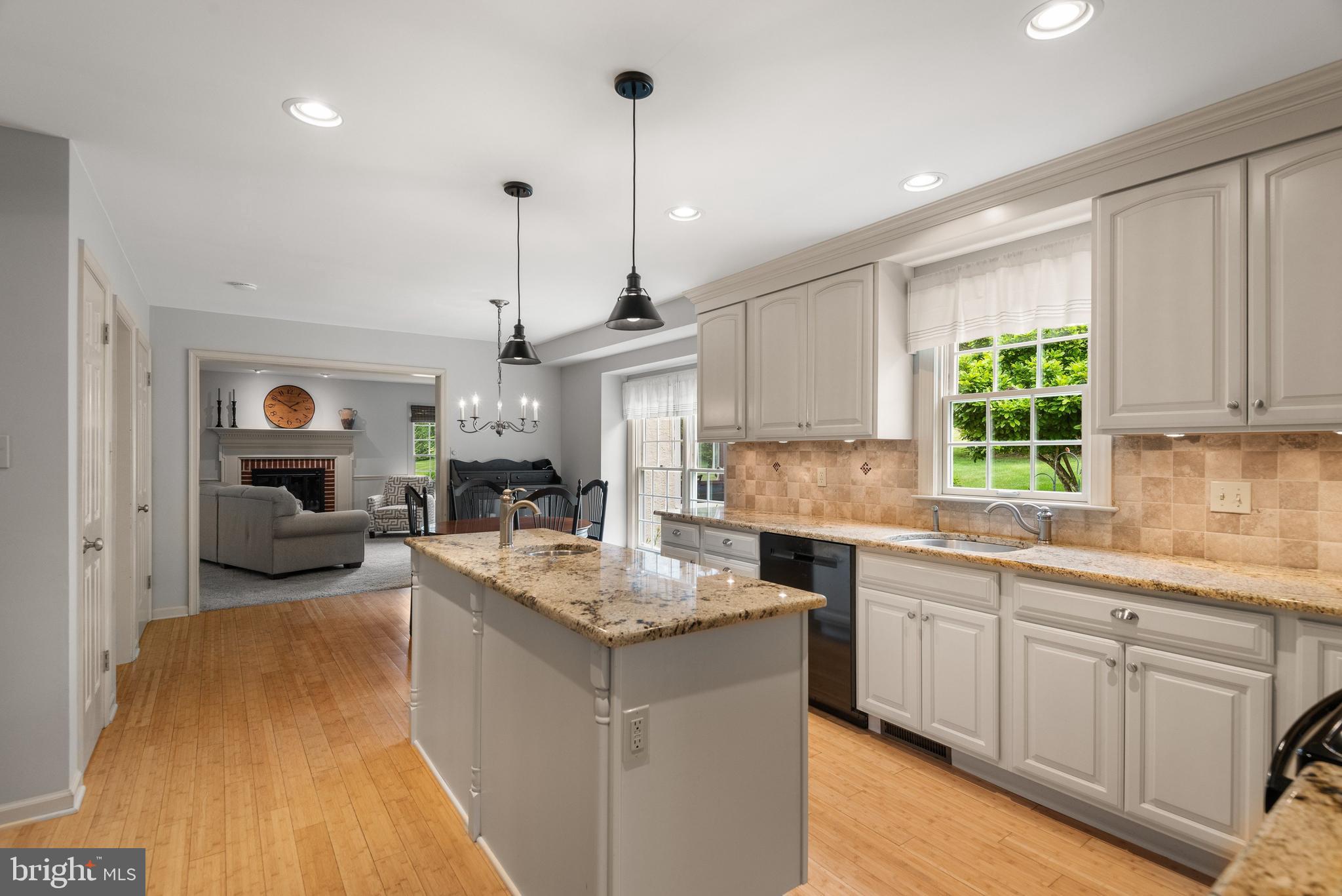 HERON HILL - Residential