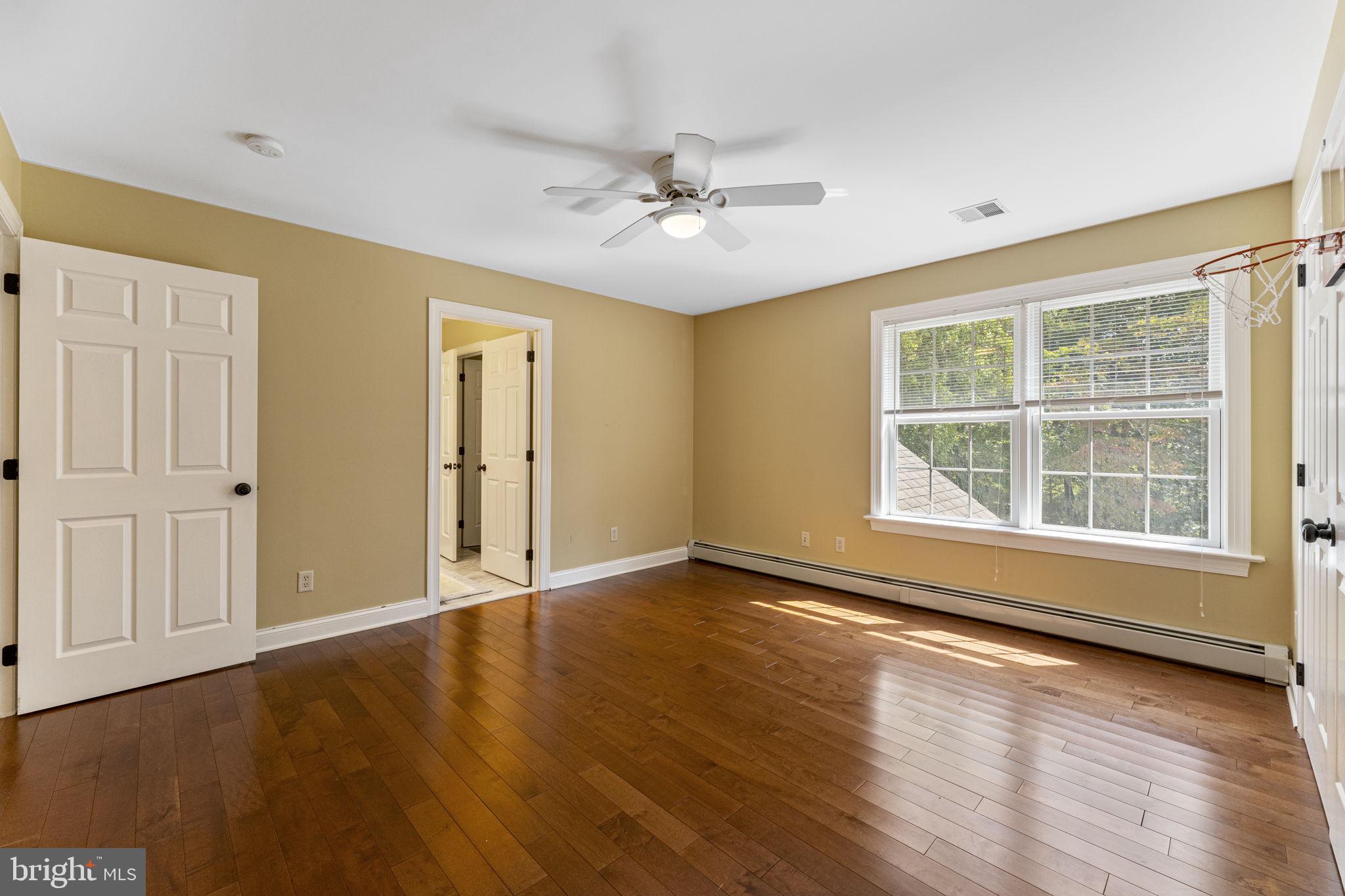 WILLISTOWN ACRES - Residential