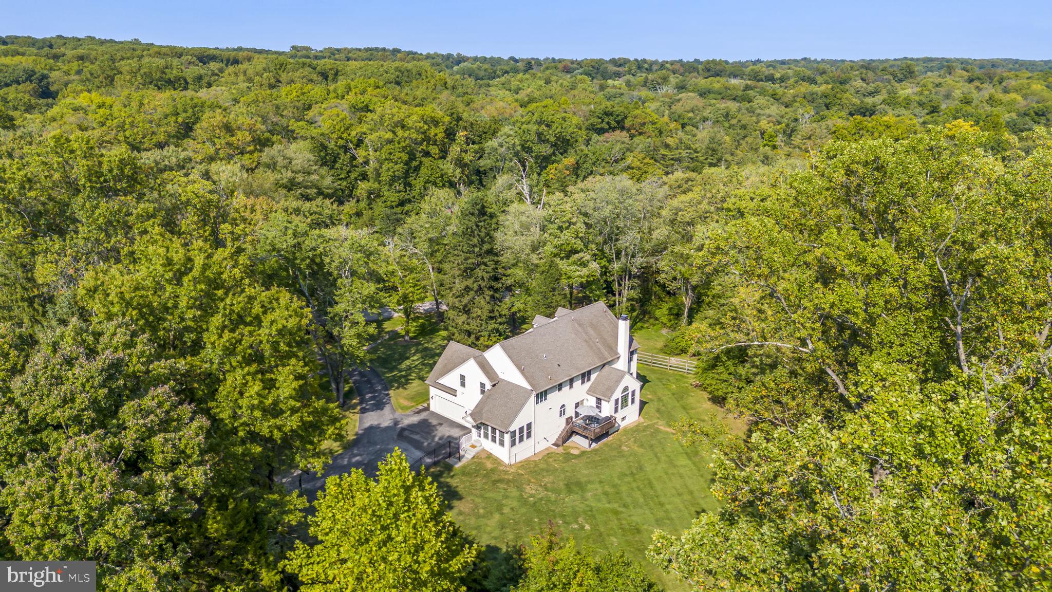 WILLISTOWN ACRES - Residential