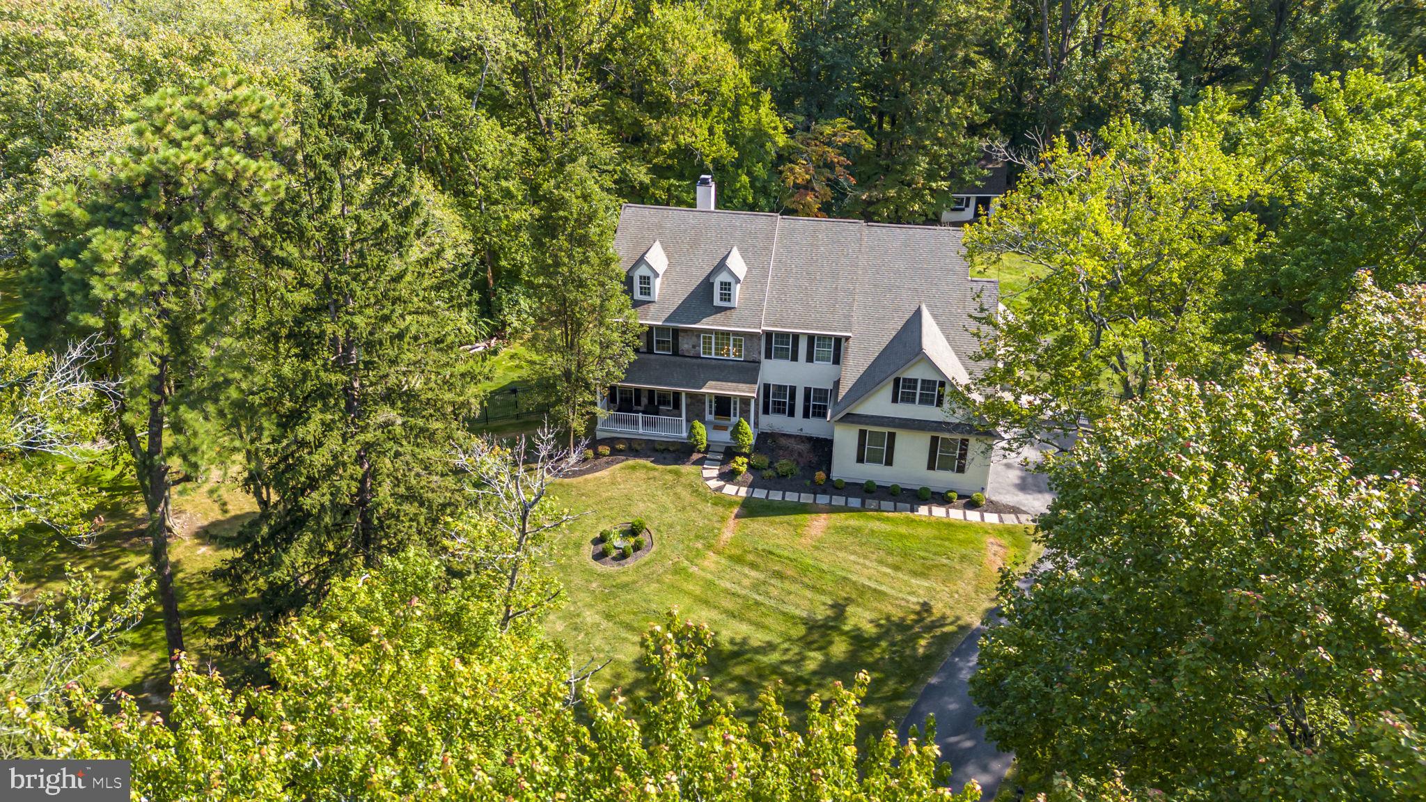WILLISTOWN ACRES - Residential