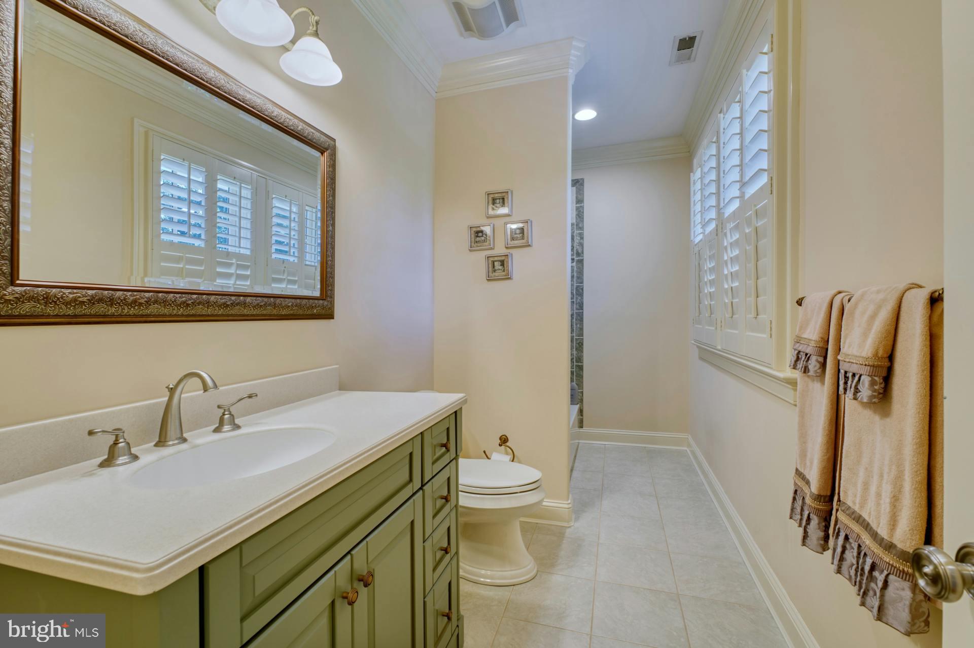 WARDOUR - Residential