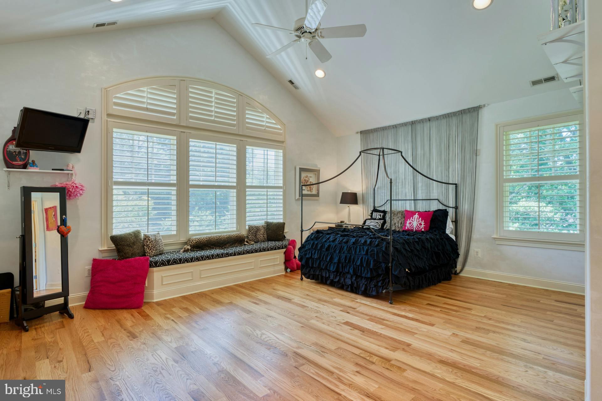 WARDOUR - Residential