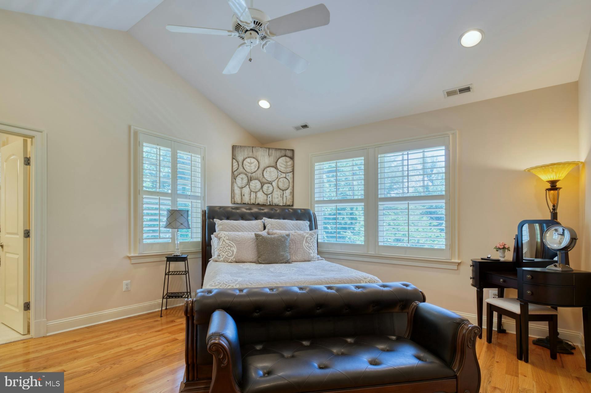 WARDOUR - Residential