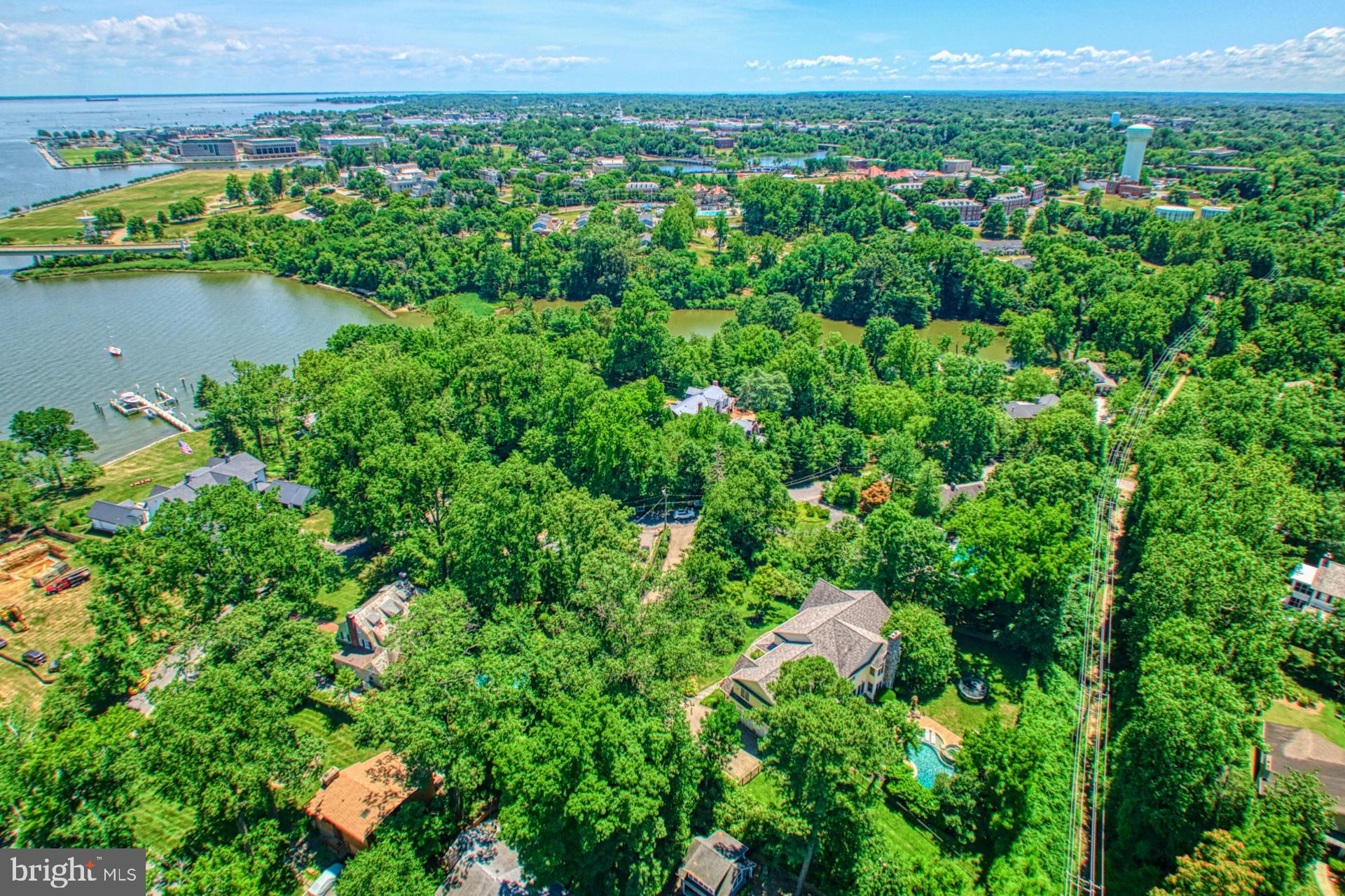 WARDOUR - Residential