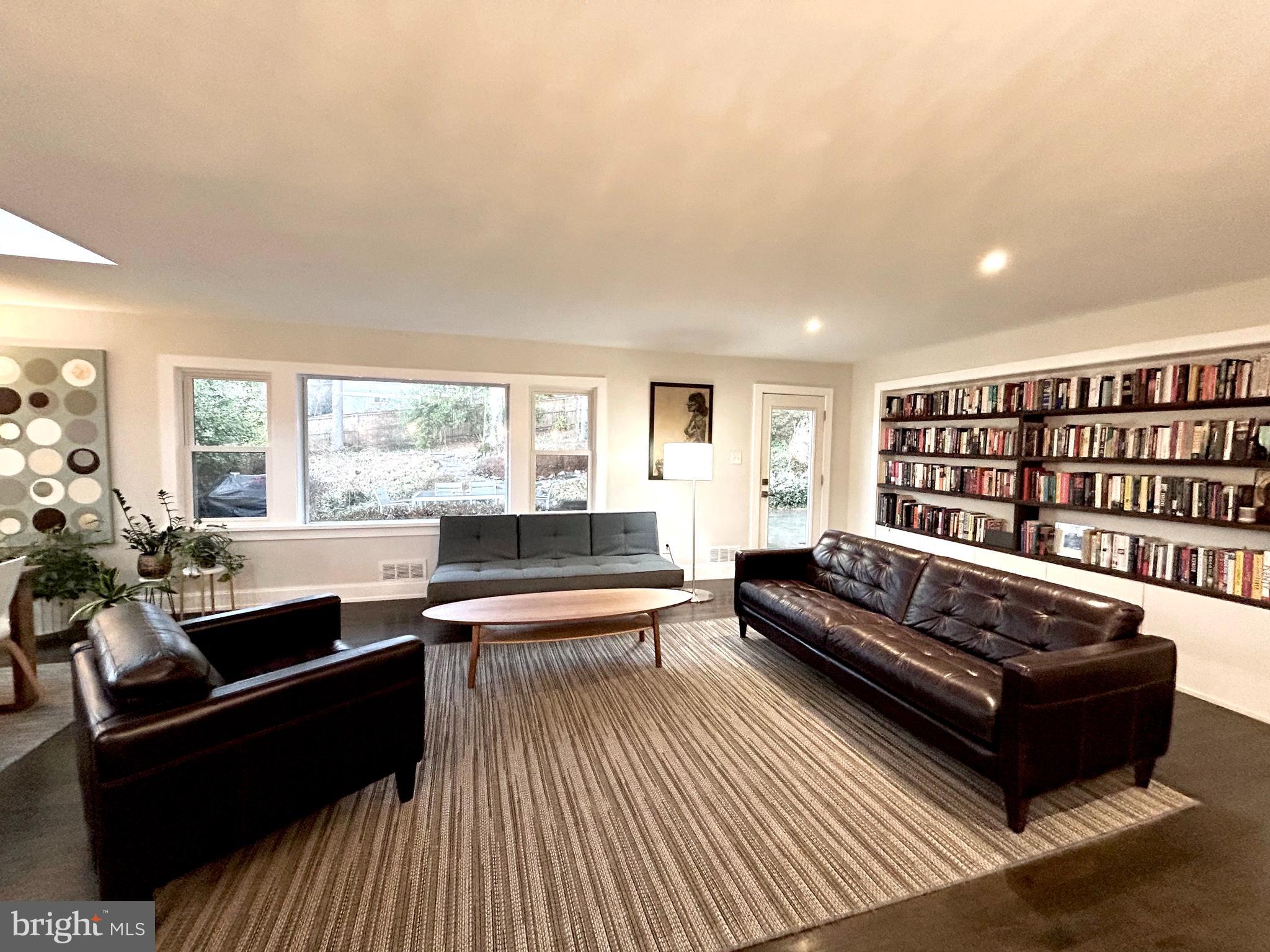 GLEN ECHO HEIGHTS - Residential