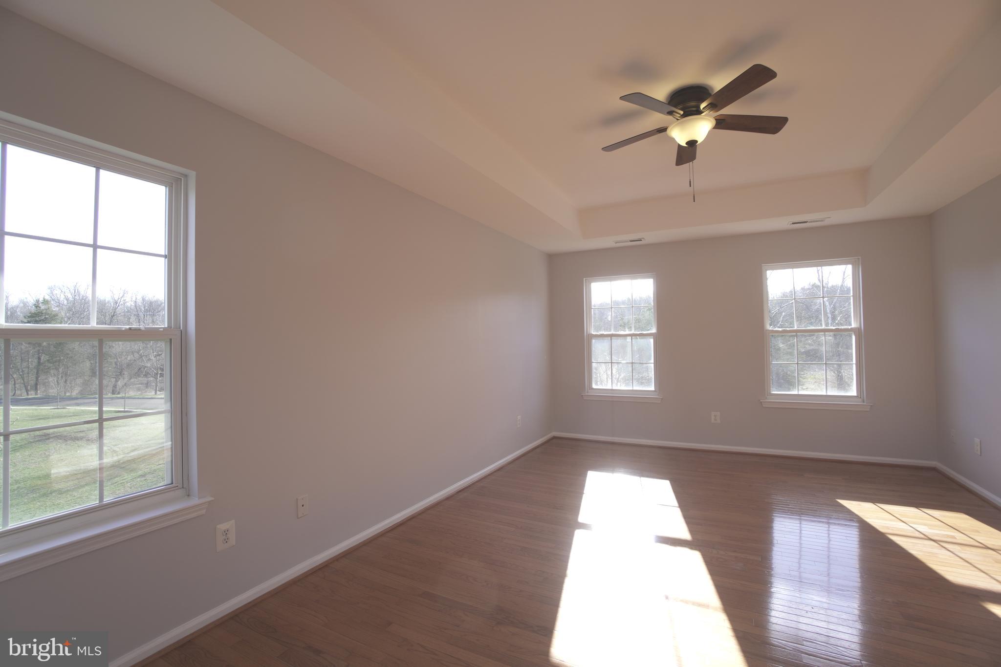 NORTH POINTE - Residential