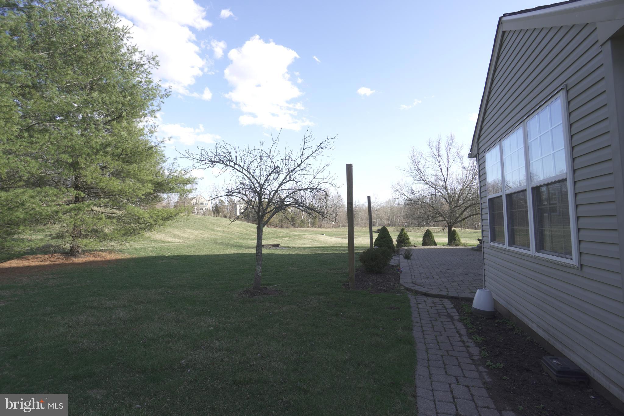 NORTH POINTE - Residential