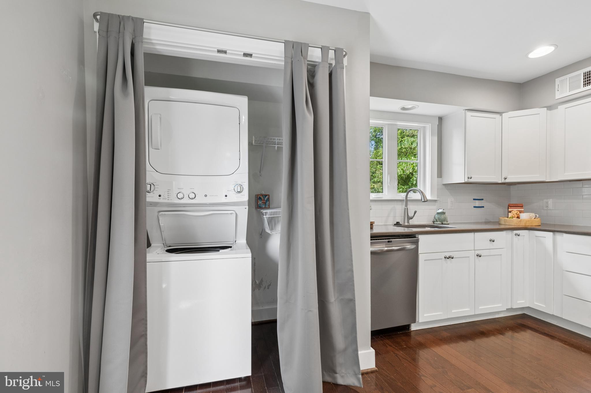 SEVERNA PARK - Residential