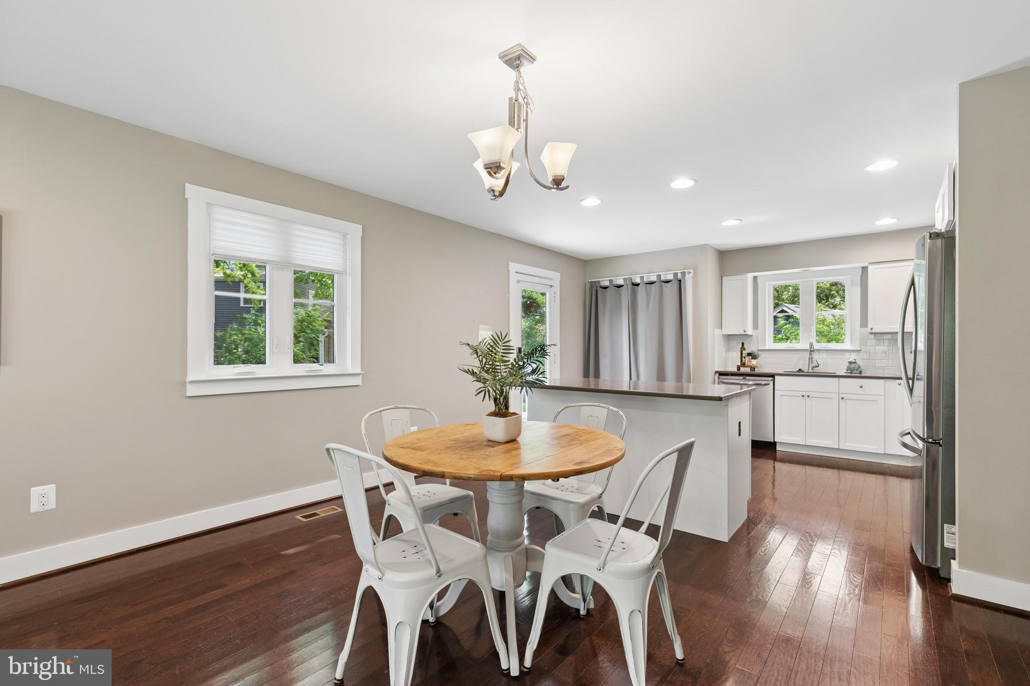 SEVERNA PARK - Residential