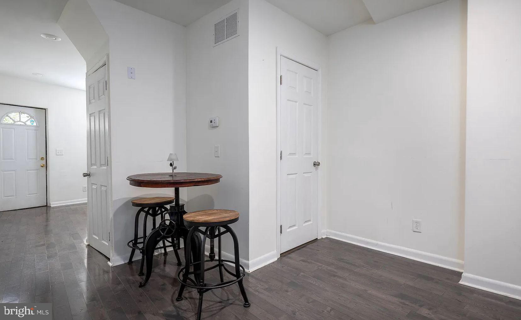 FISHTOWN - Residential Lease