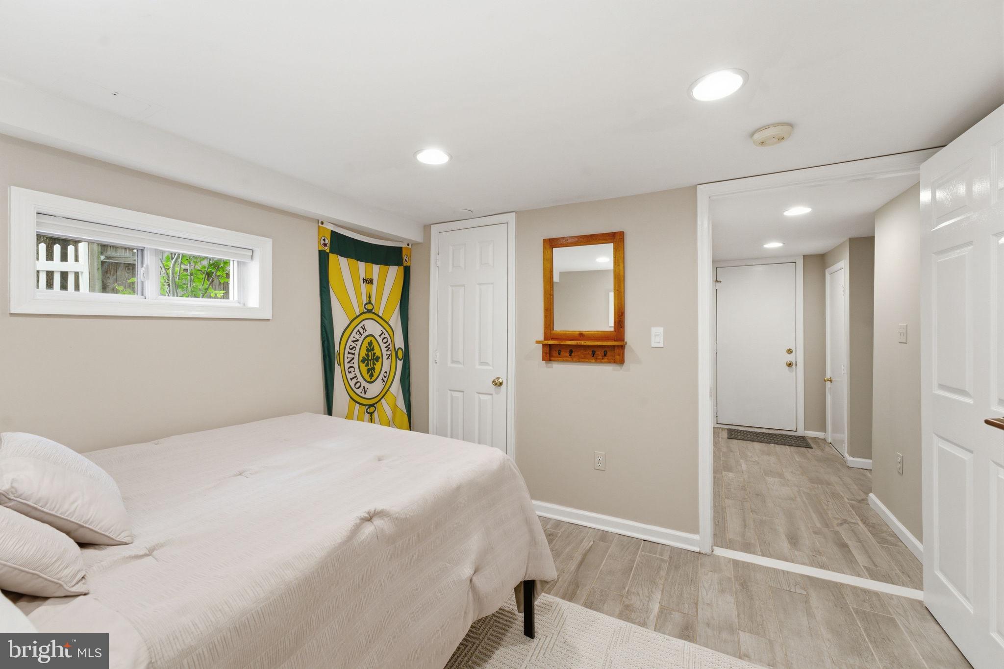 KENSINGTON PARK - Residential